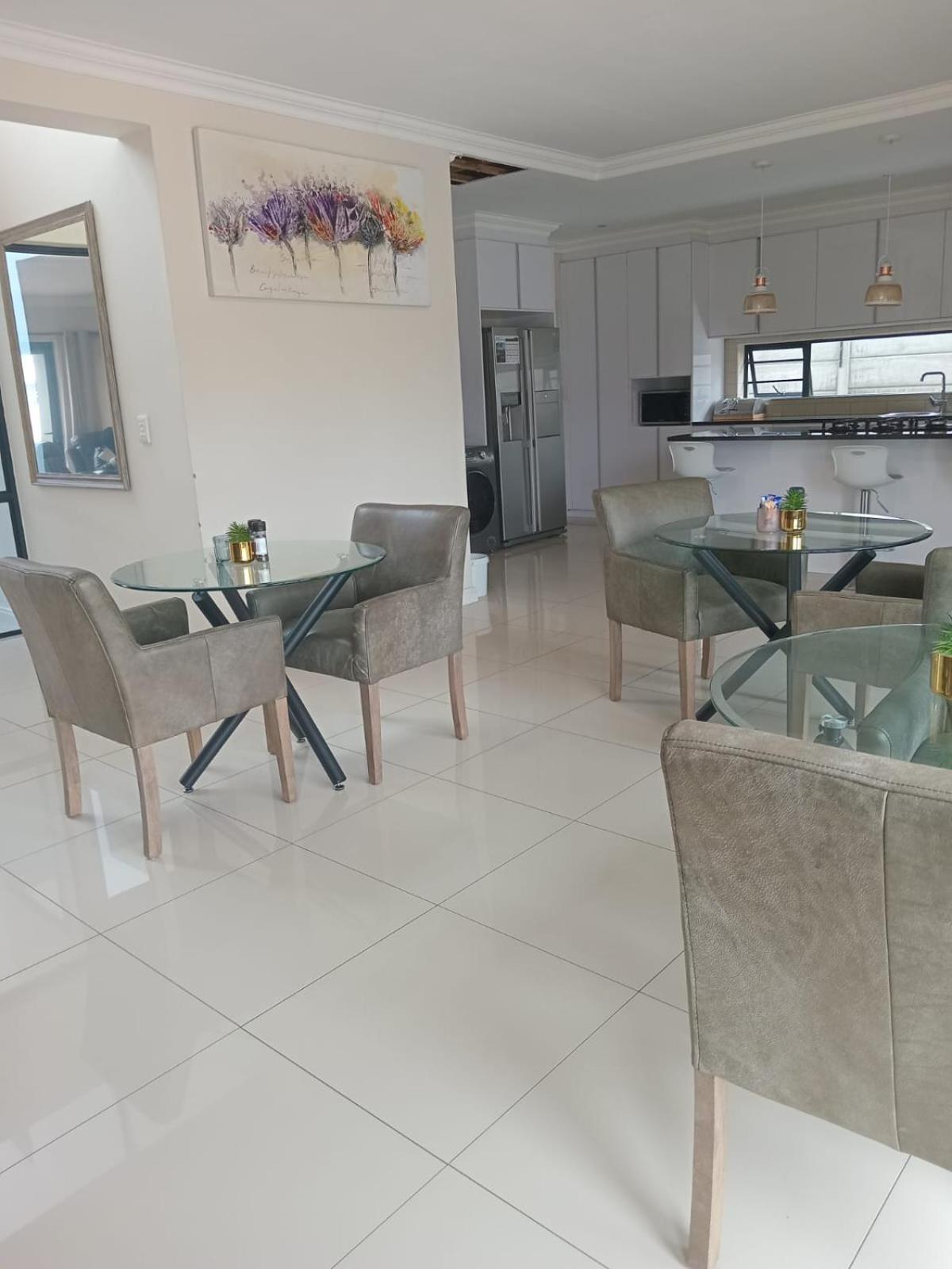 LND Luxury Apartment