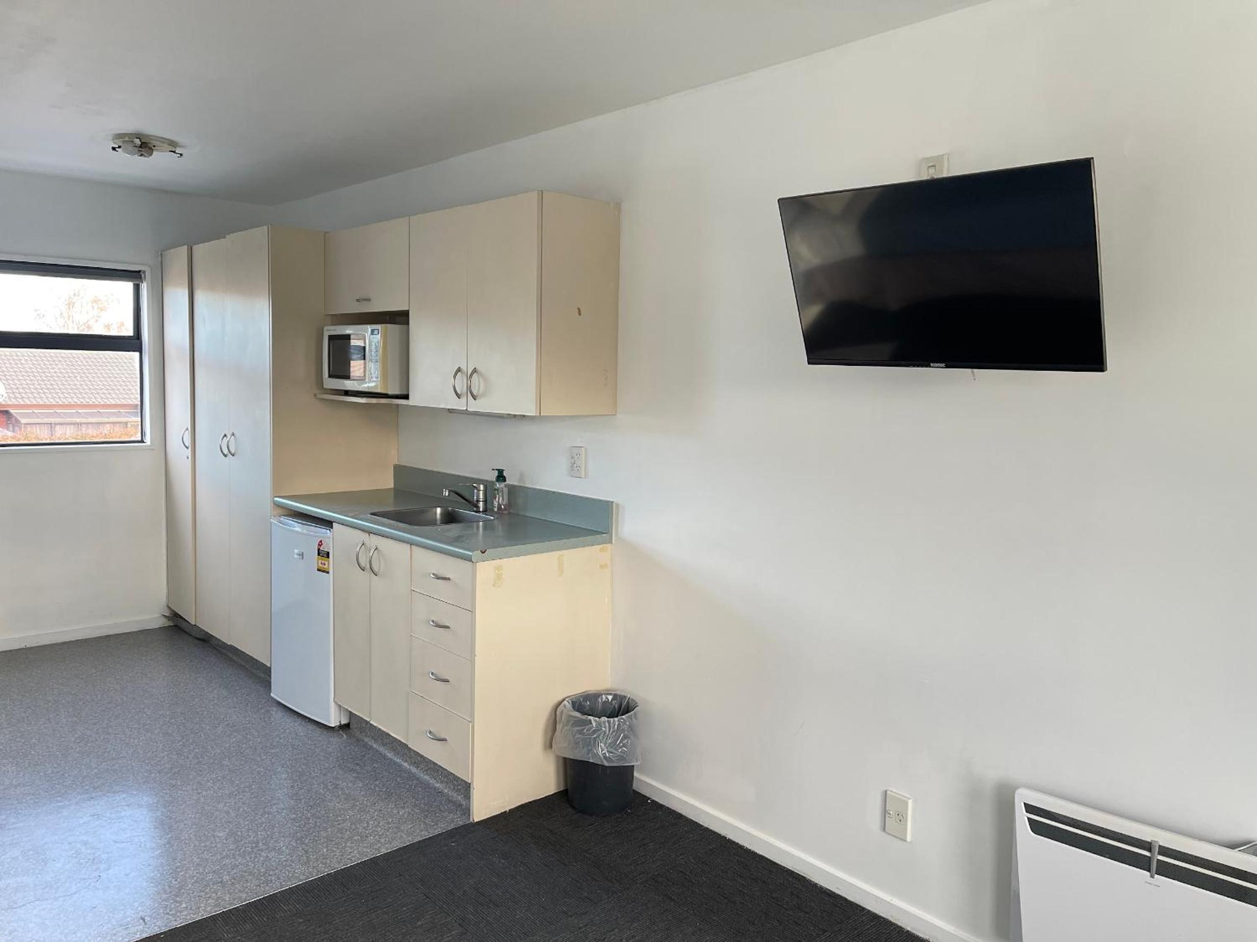 AAA Northlands Motel