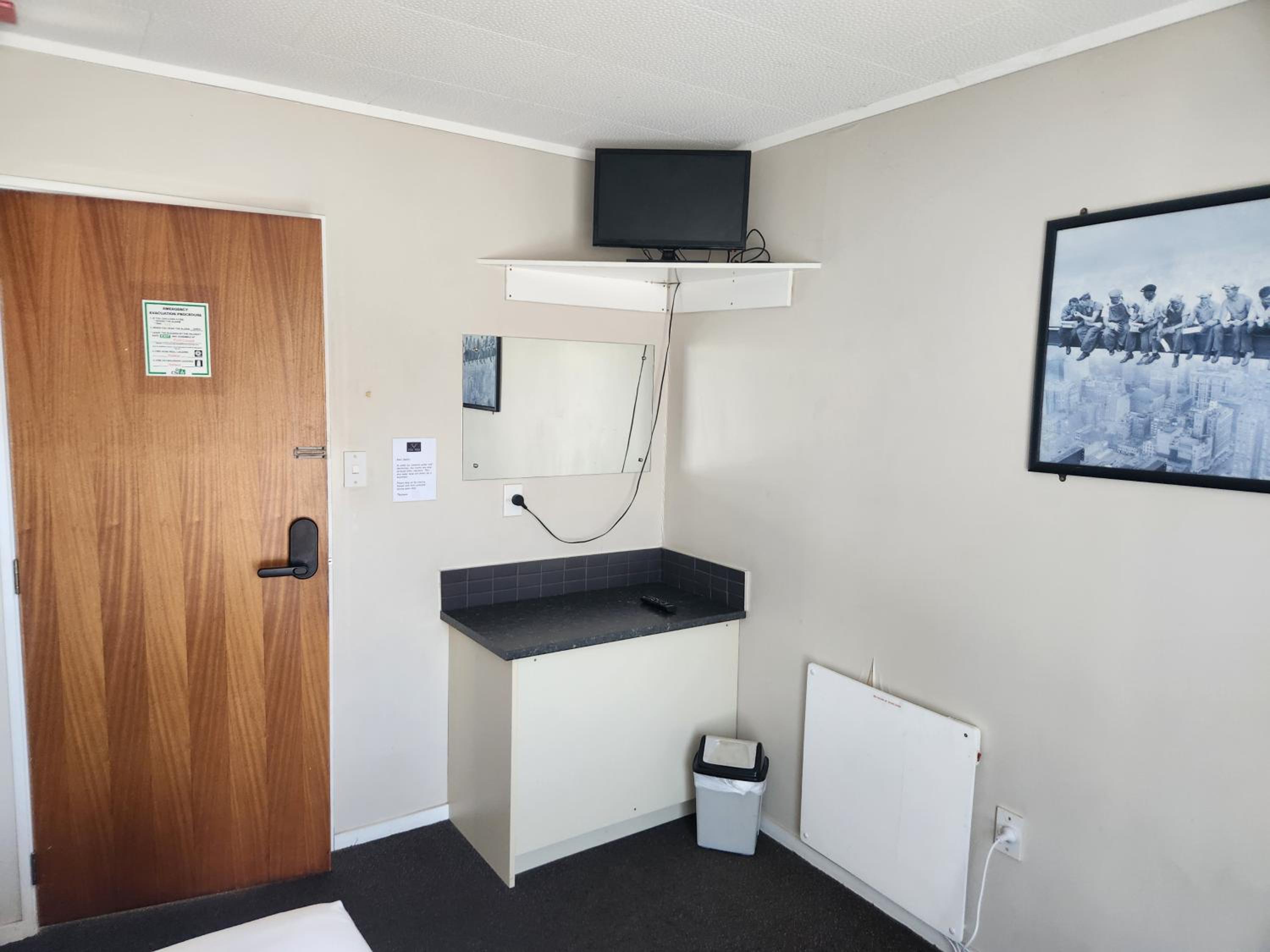 Stag Park Accommodation view 4