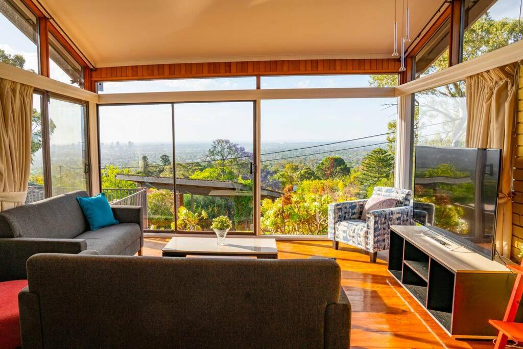 Tranquil Escape The Gerald House Near the City