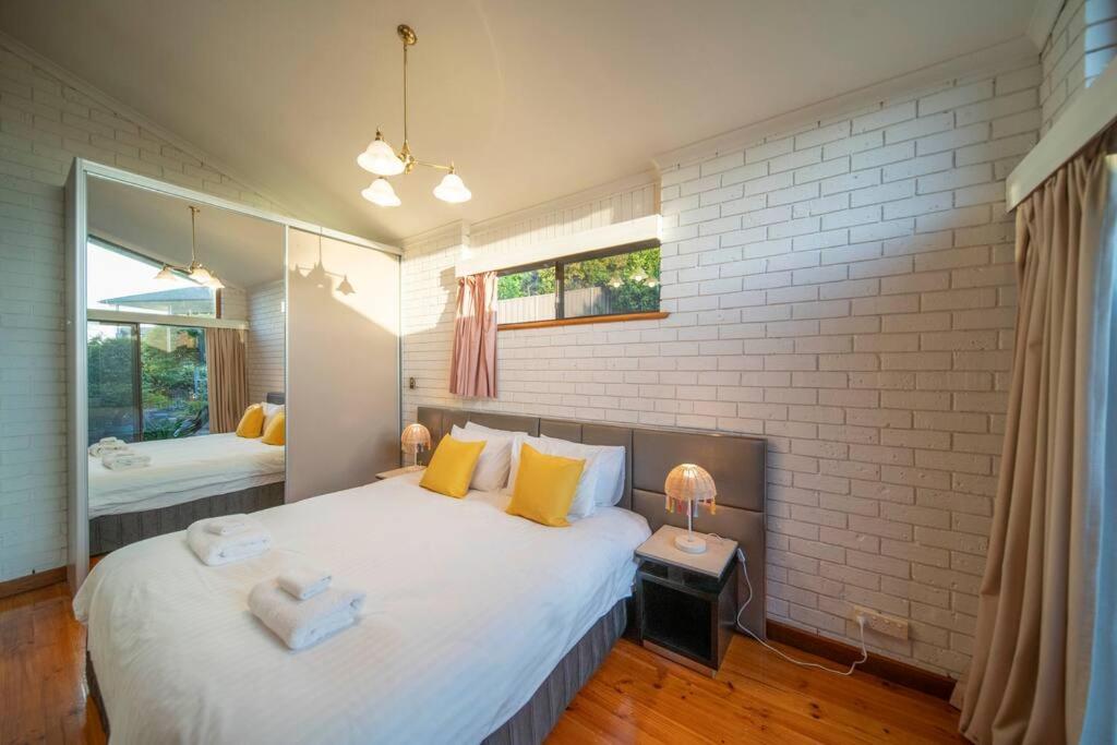 Tranquil Escape The Gerald House Near the City