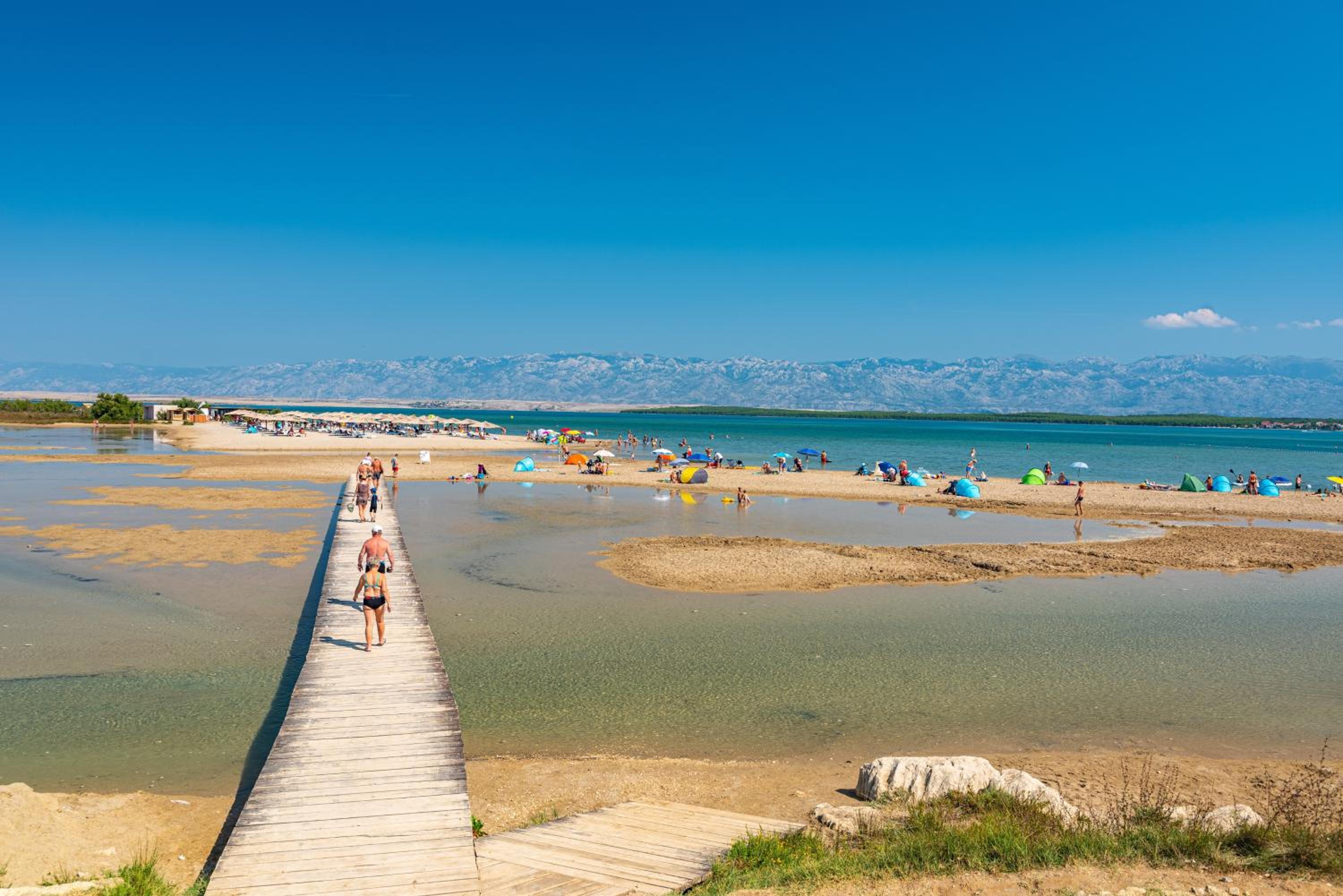 Family-friendly apartments with swimming pool Nin, Zadar - 18821 view 4