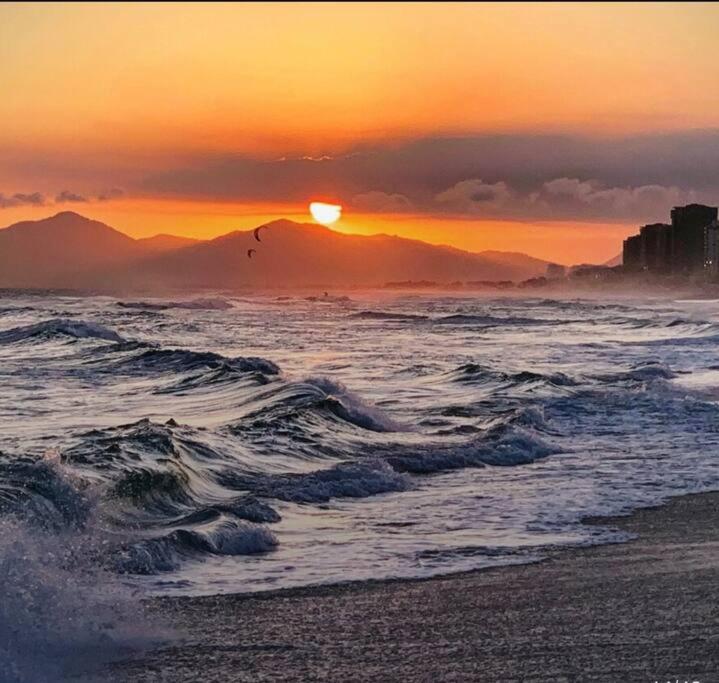 Praia a 400m Vista mar 2quartos Barra da Tijuca