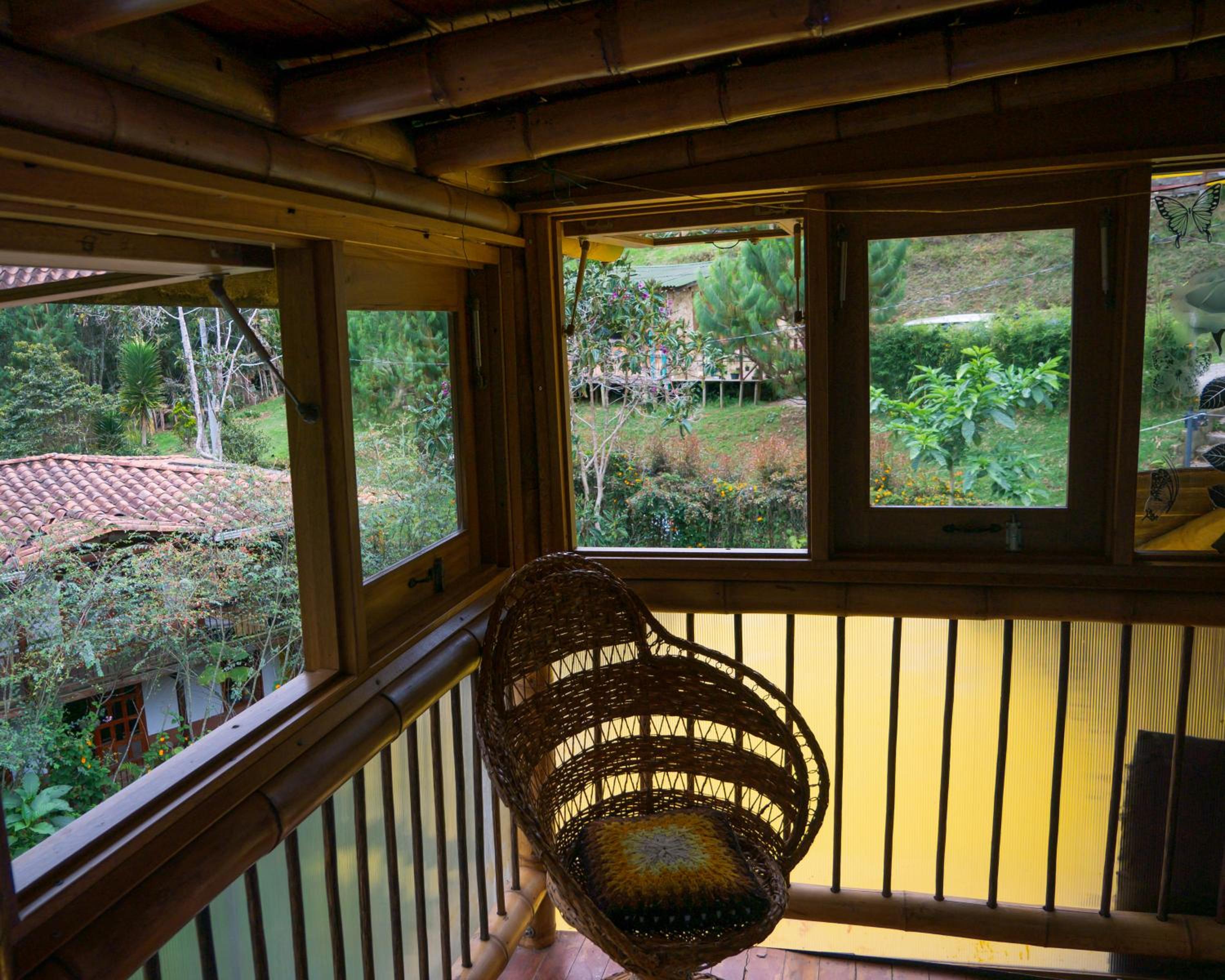 Amplia Casa Campestre en Santa Elena cerca a Medellín - Cabaña Aru