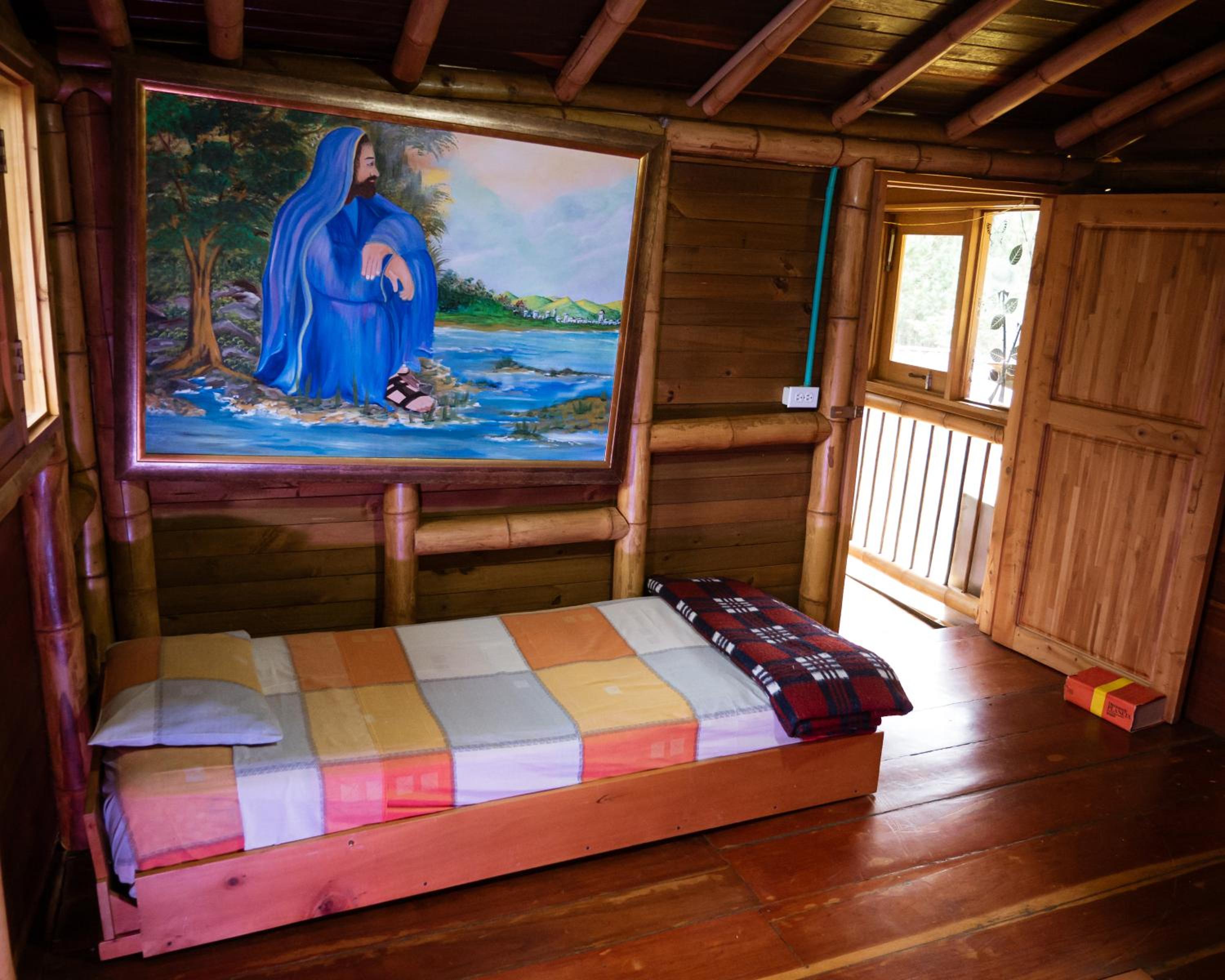Amplia Casa Campestre en Santa Elena cerca a Medellín - Cabaña Aru