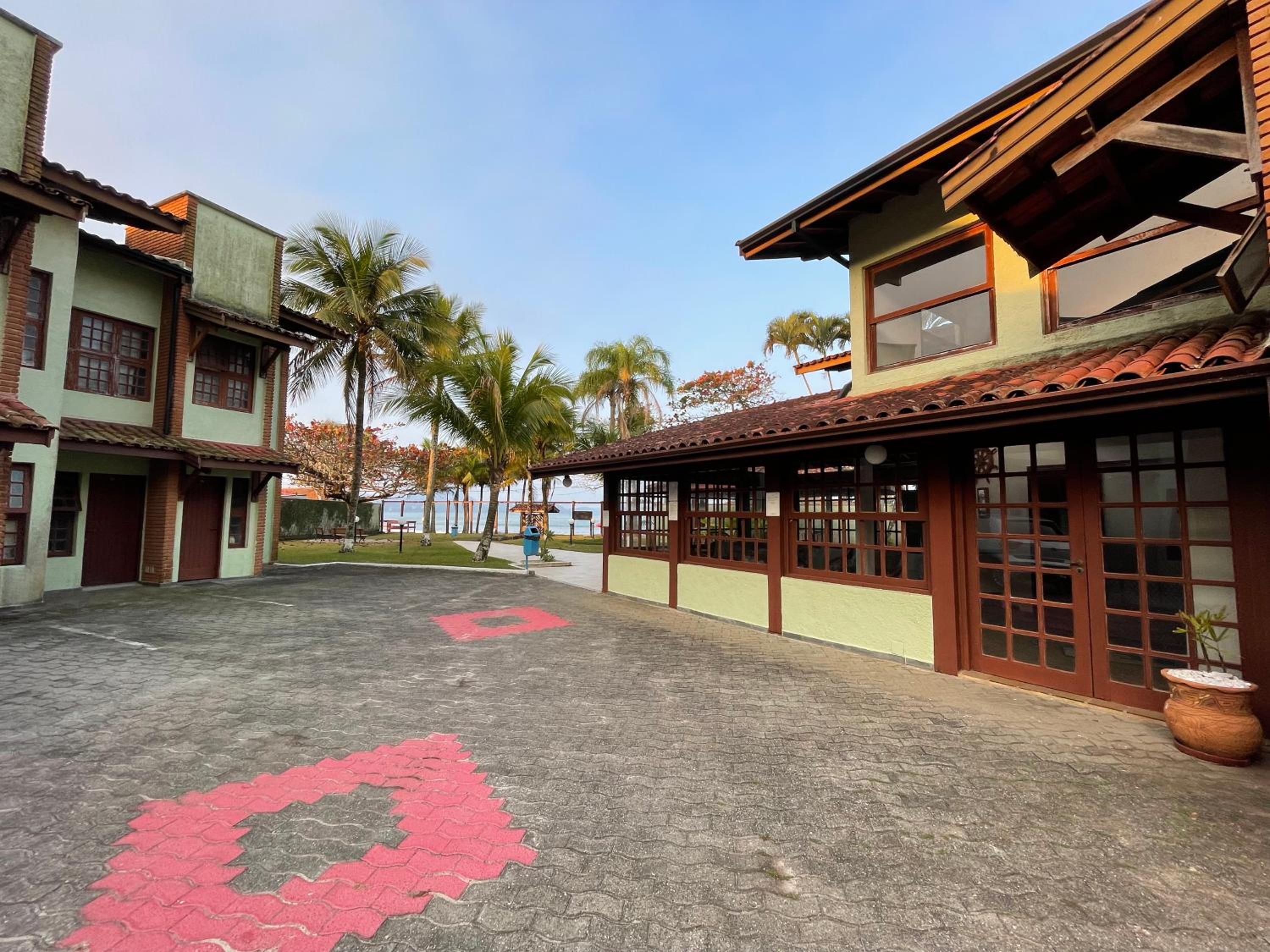 Pé na Areia Praia das Toninhas - Villagio 17