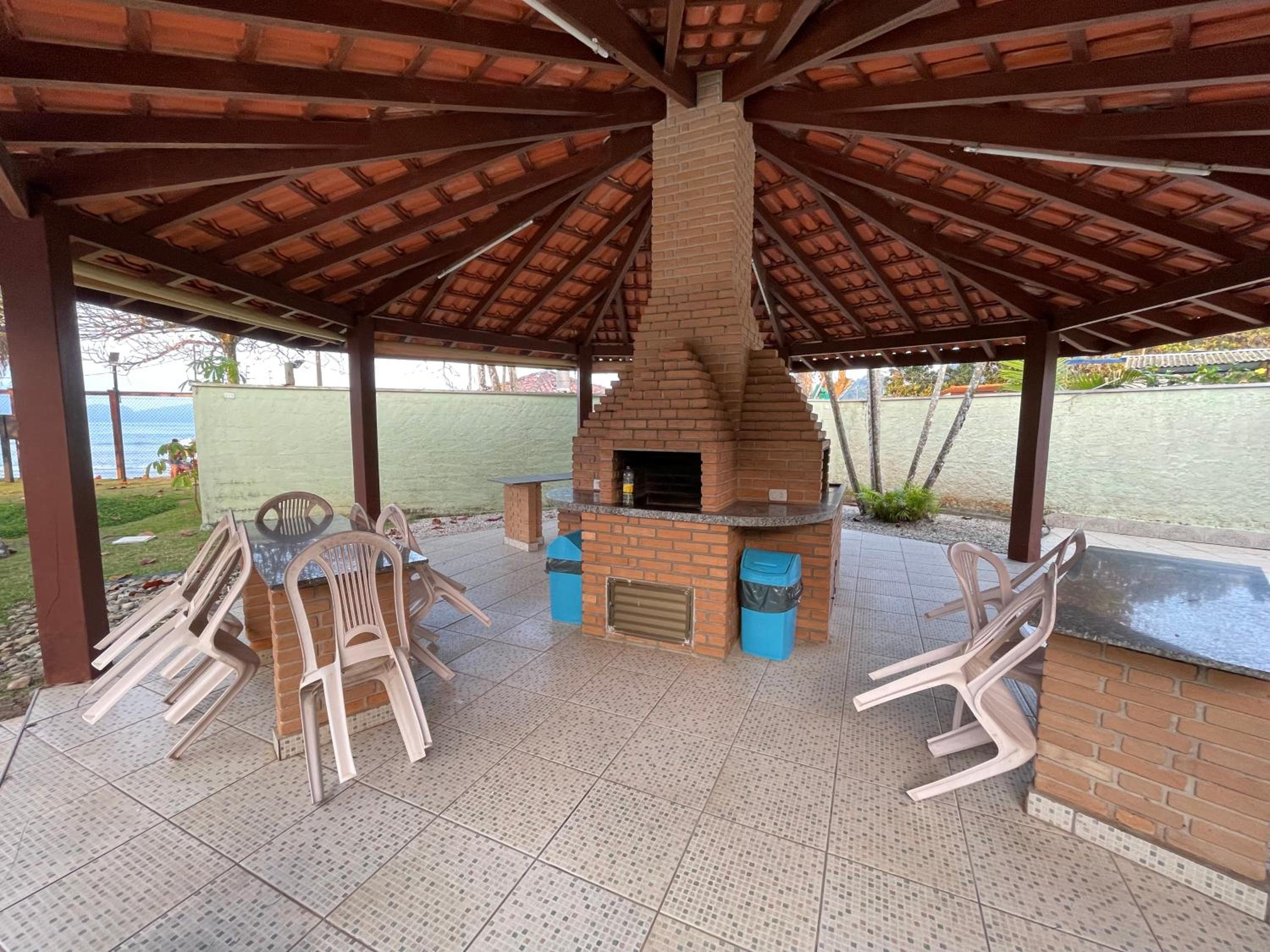 Pé na Areia Praia das Toninhas - Villagio 17