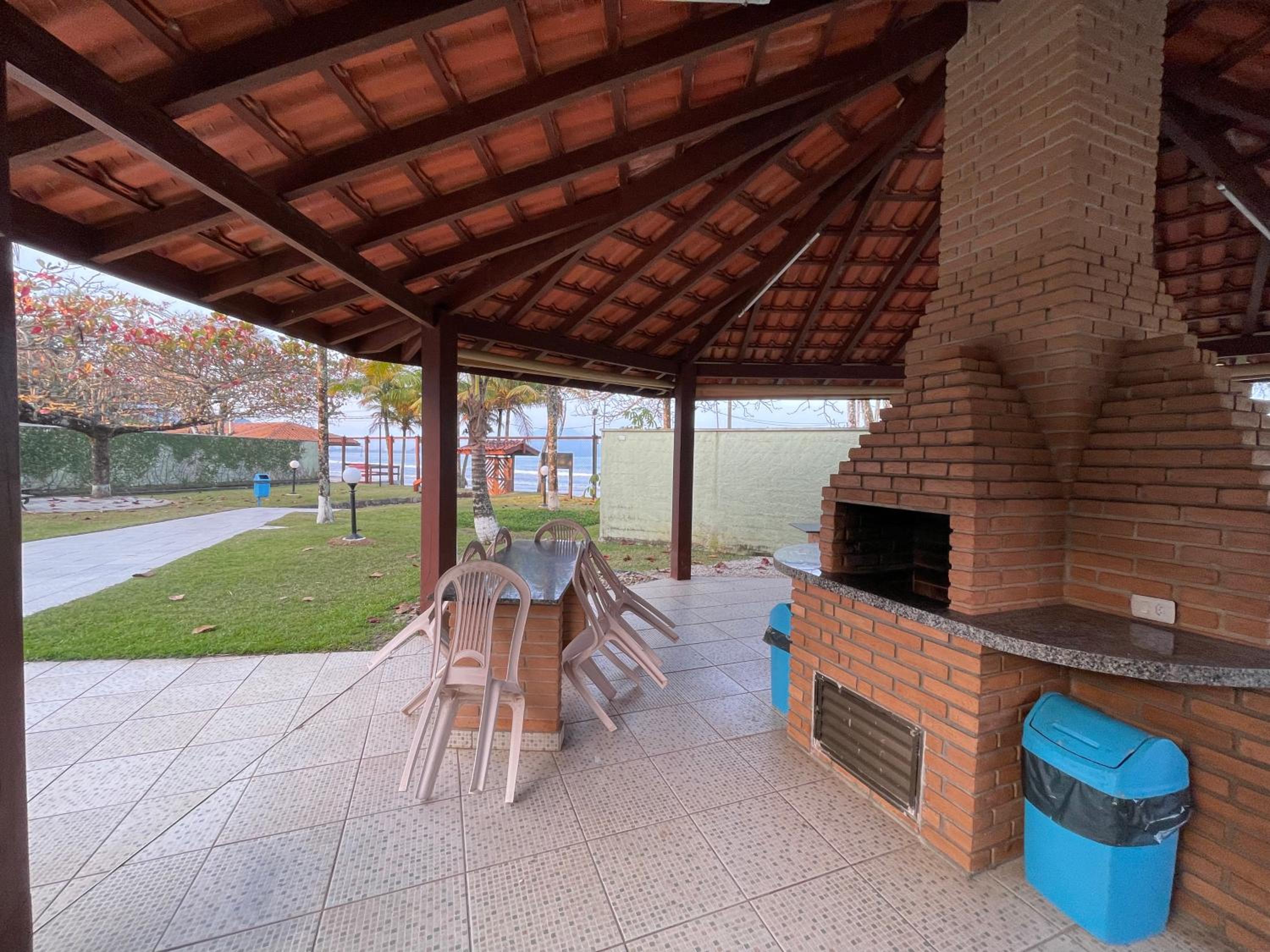 Pé na Areia Praia das Toninhas - Villagio 17