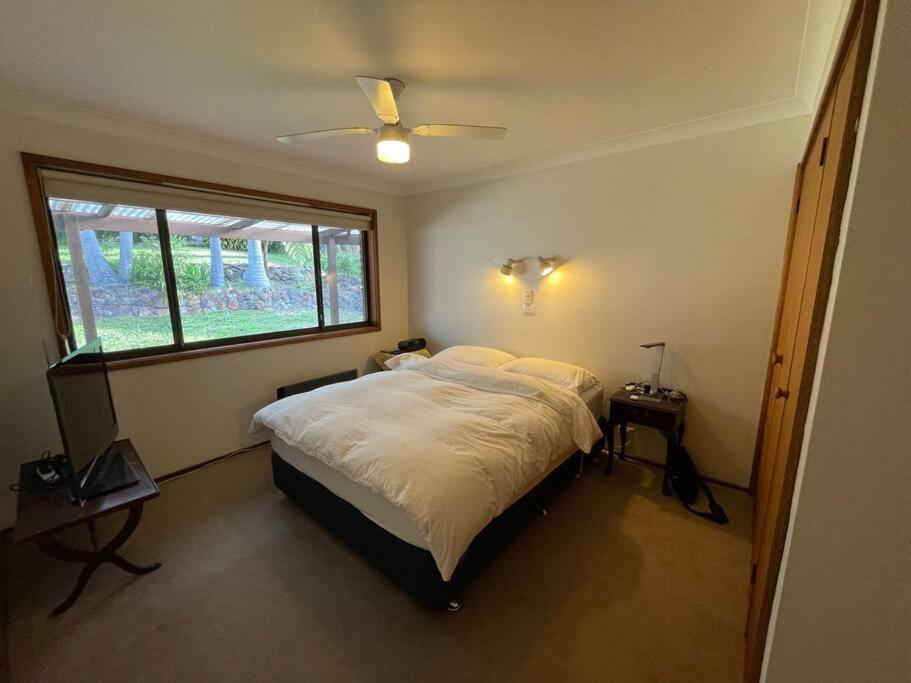 House in Ulladulla-Short walk to Harbour and shops