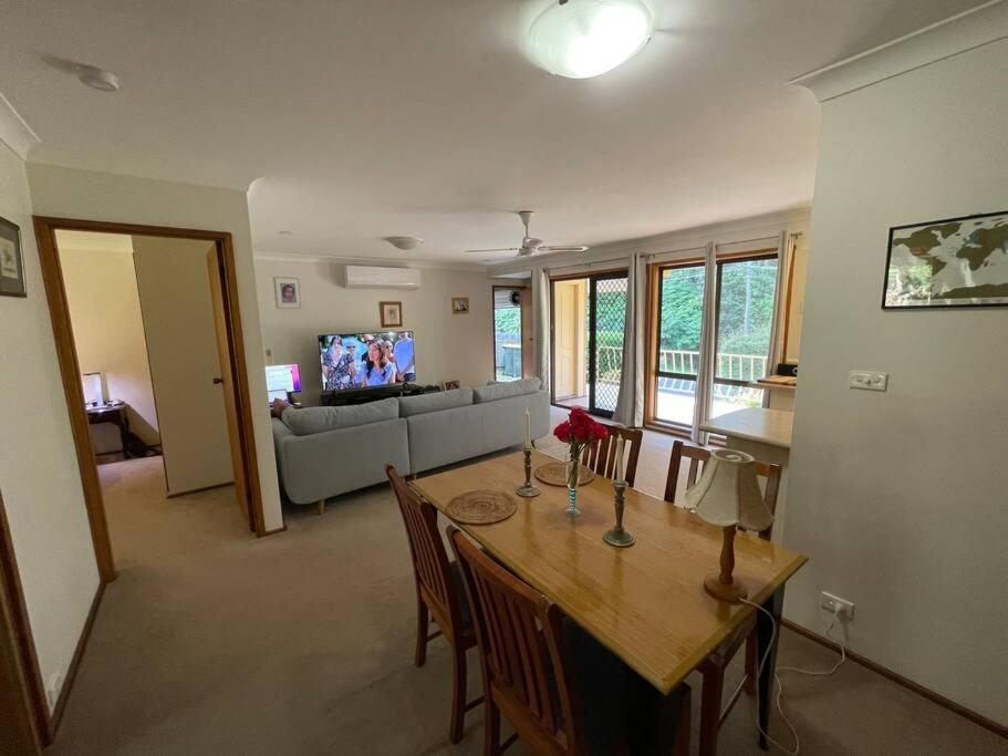 House in Ulladulla-Short walk to Harbour and shops