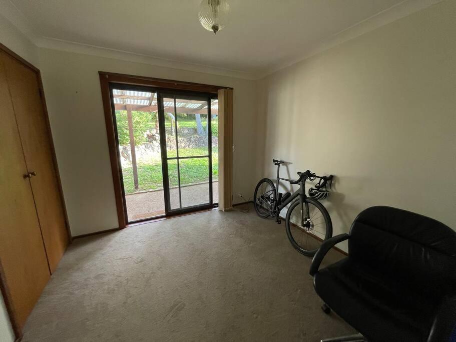 House in Ulladulla-Short walk to Harbour and shops