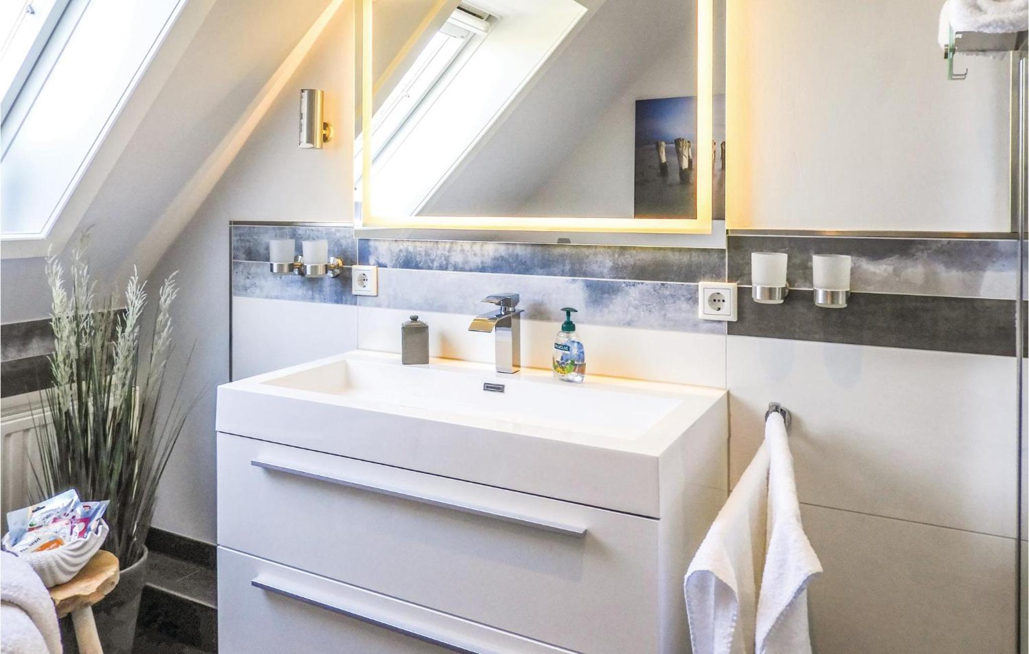 Gorgeous Home In Dagebüll With Wifi