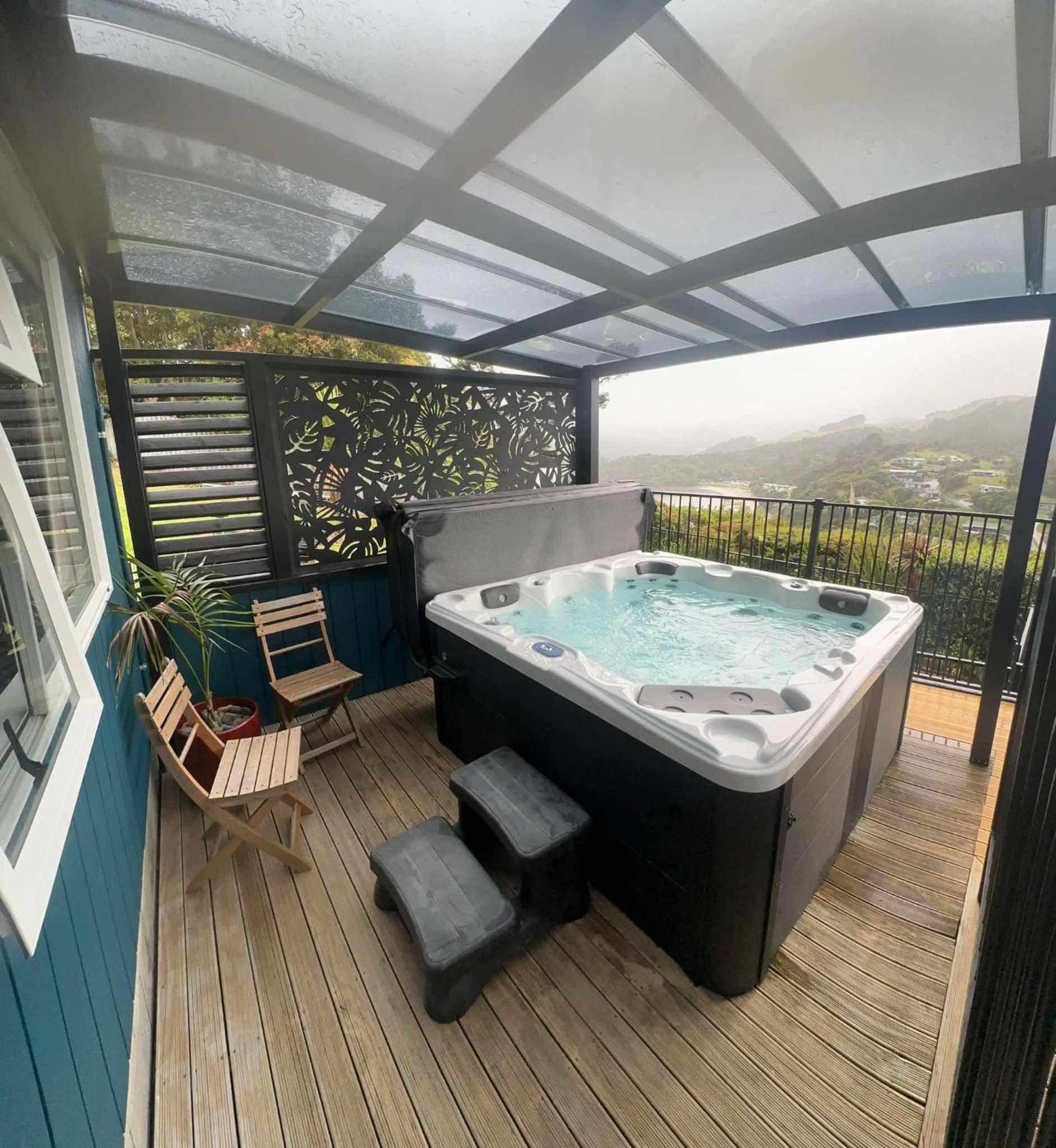 Coromandel Seaview Motel view 2