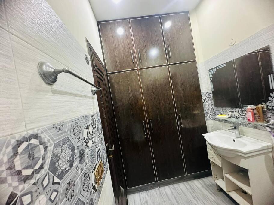 2 Bedrooms, Hall & Kitchen-Entire Floor- in DHA Lahore view 4