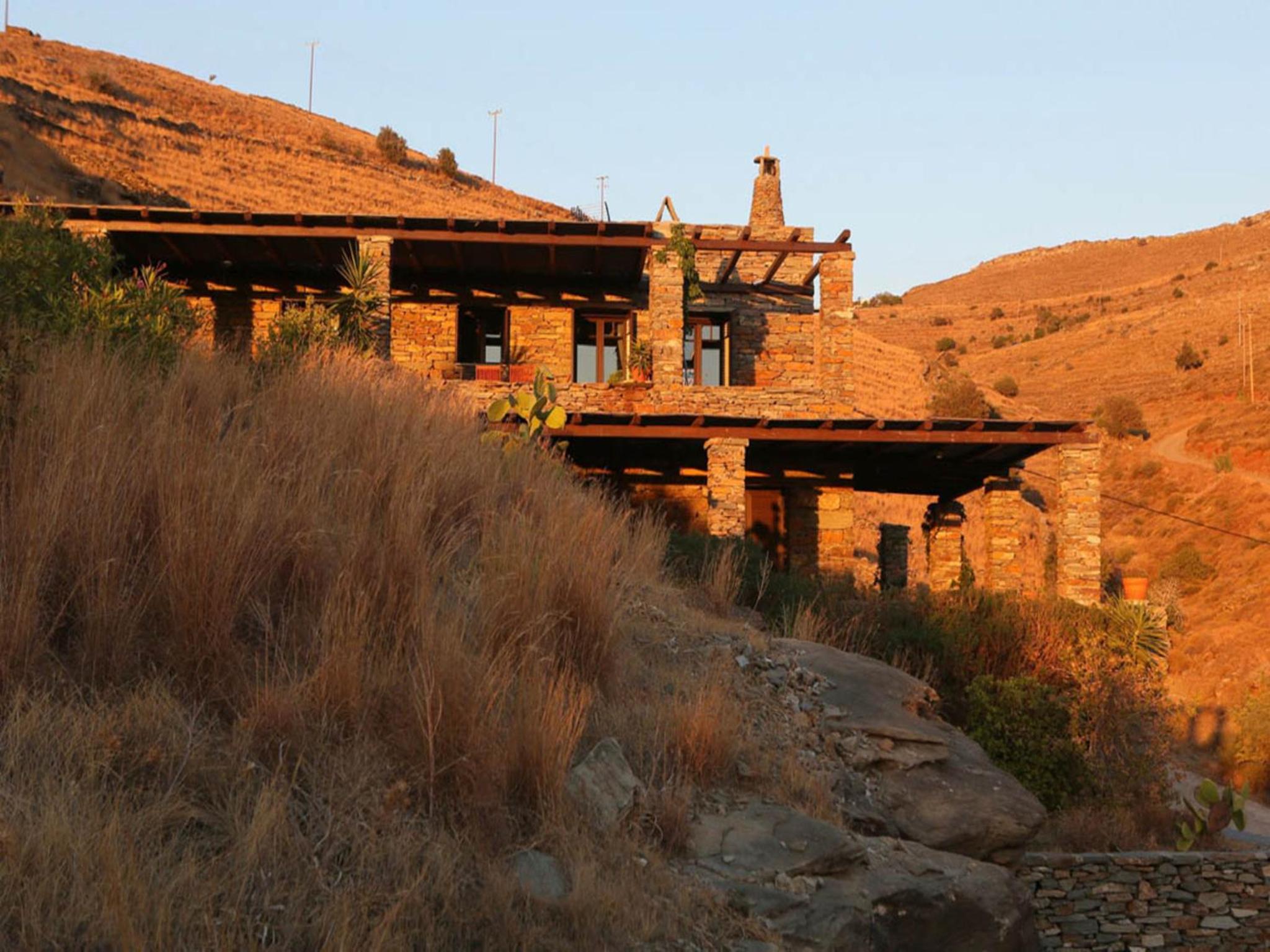 Stunning seafront apartment in Kea photo 5