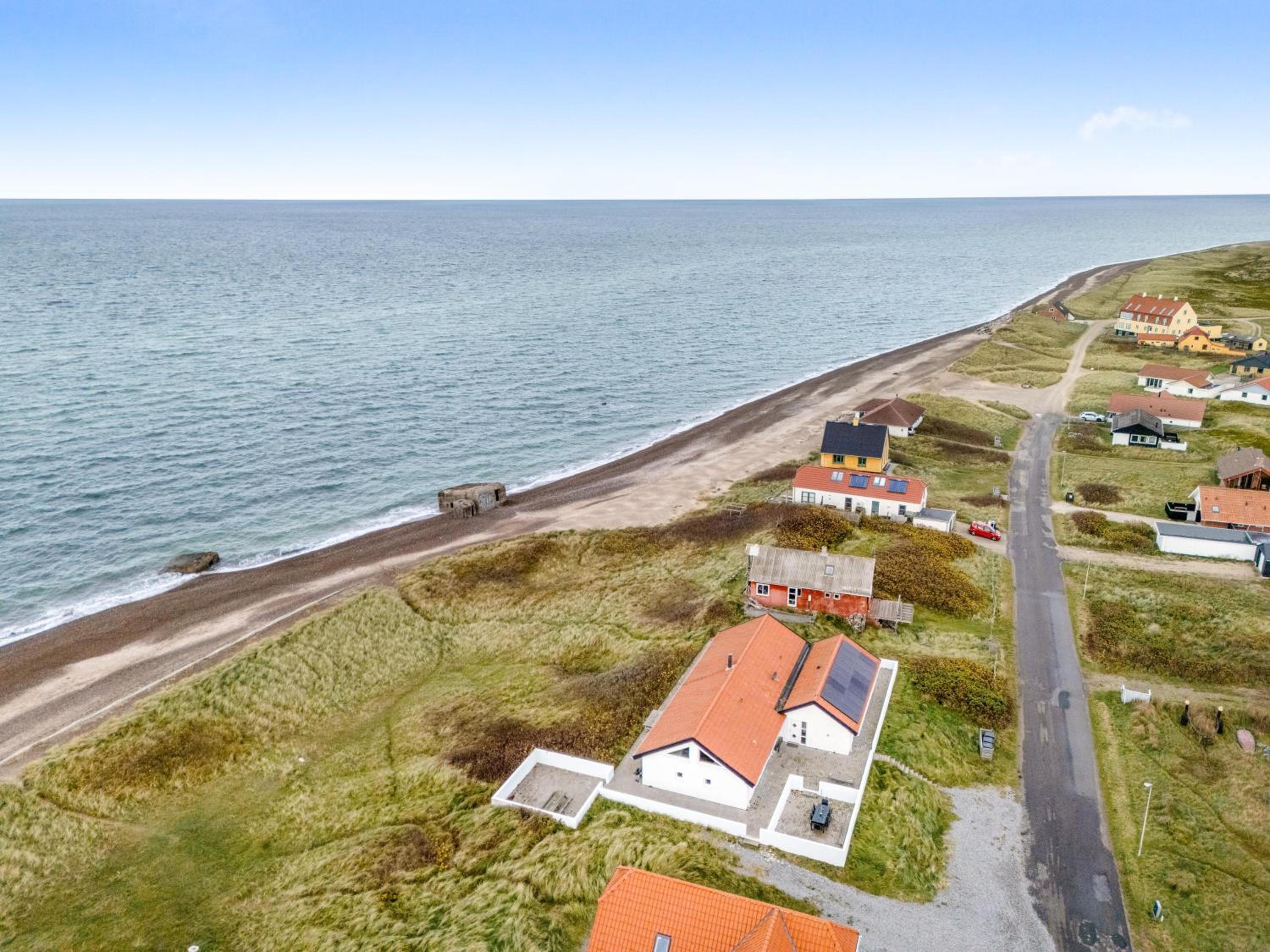 Pool And Activity House With A 180-Degree View Of The North Sea, Located At Lild Strand view 2