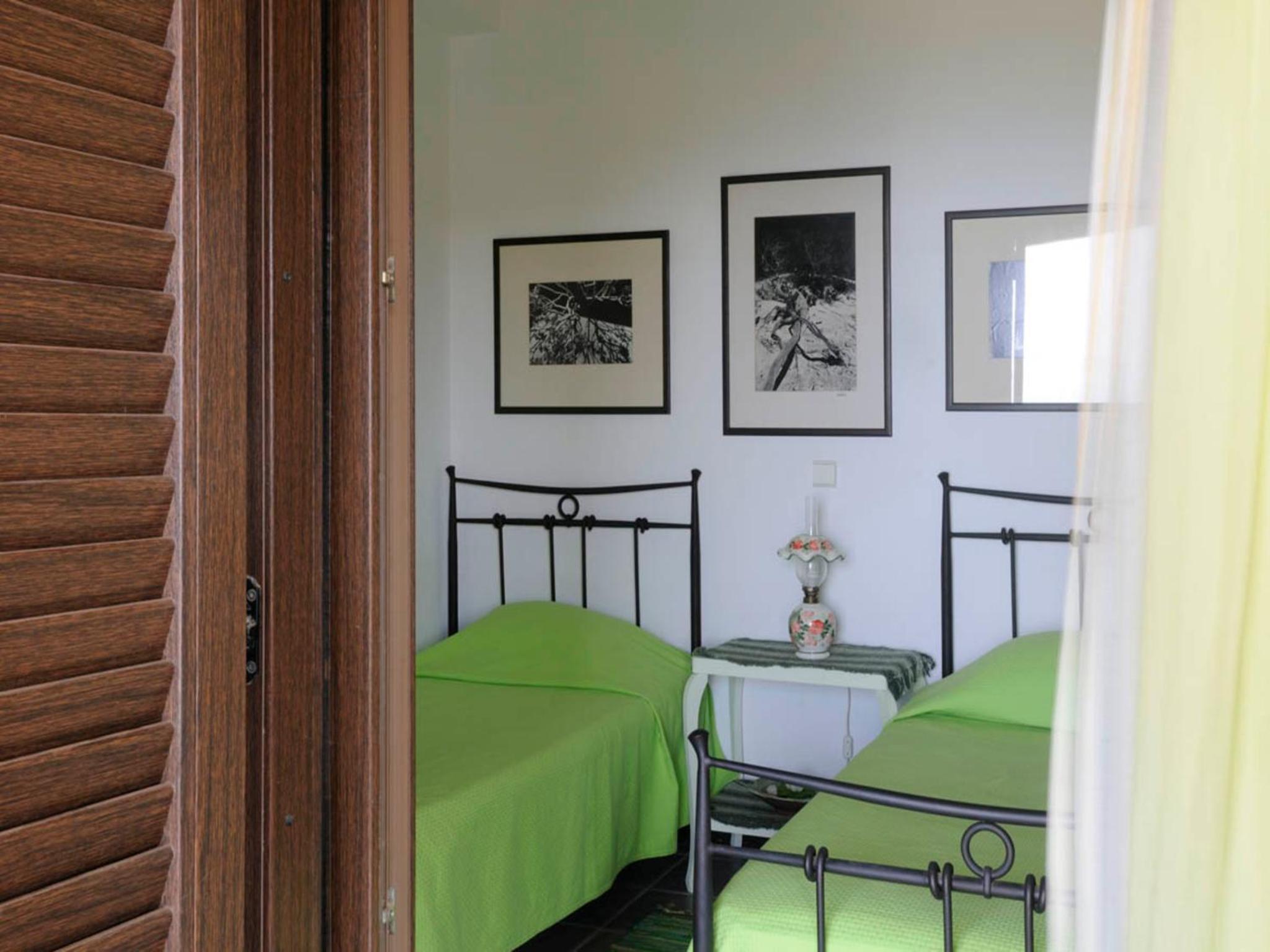 Breathtaking seafront villa in Kea photo 2