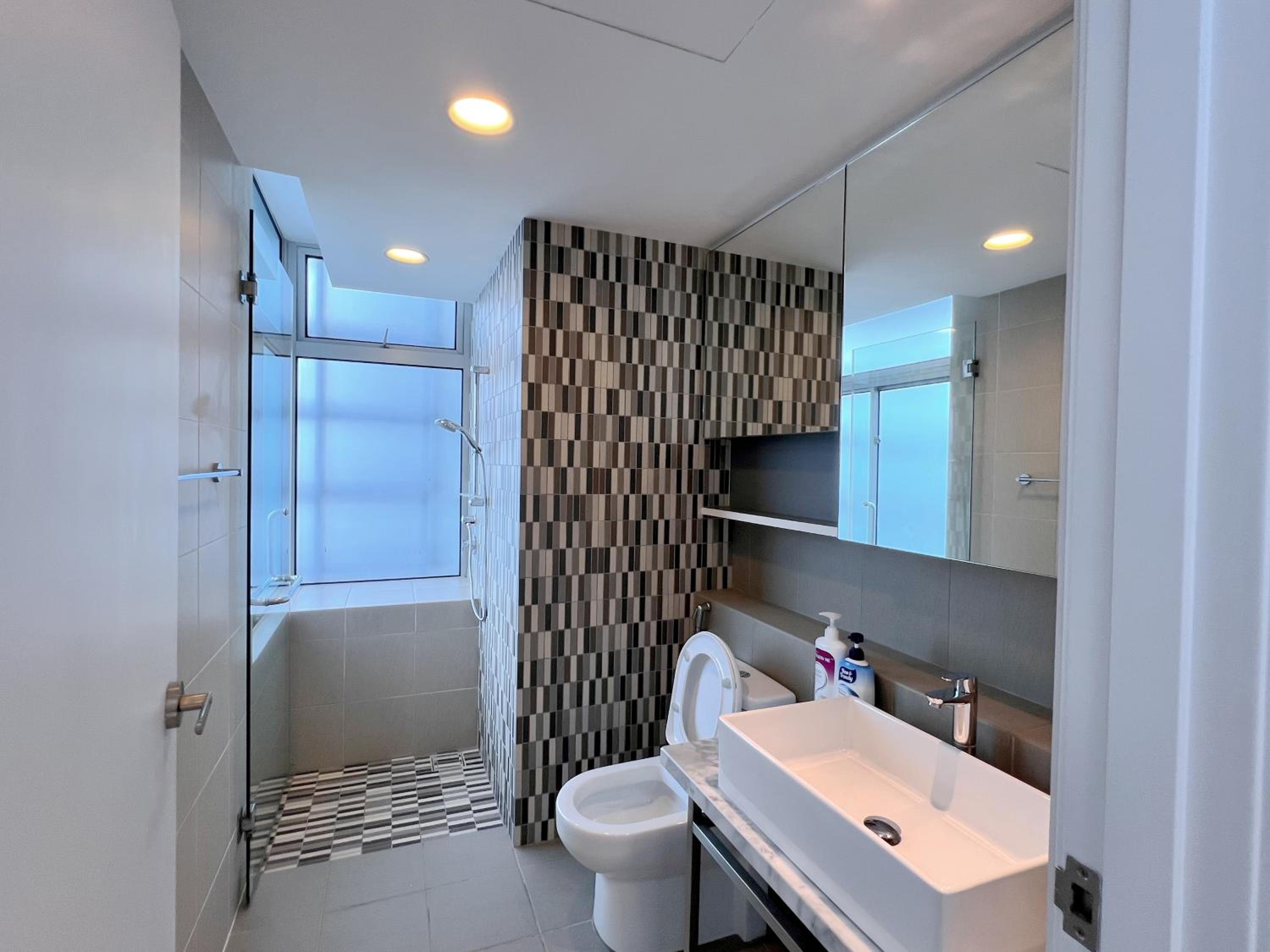 4PX Verve Suites KL South, Near MidValley & Pearl Point