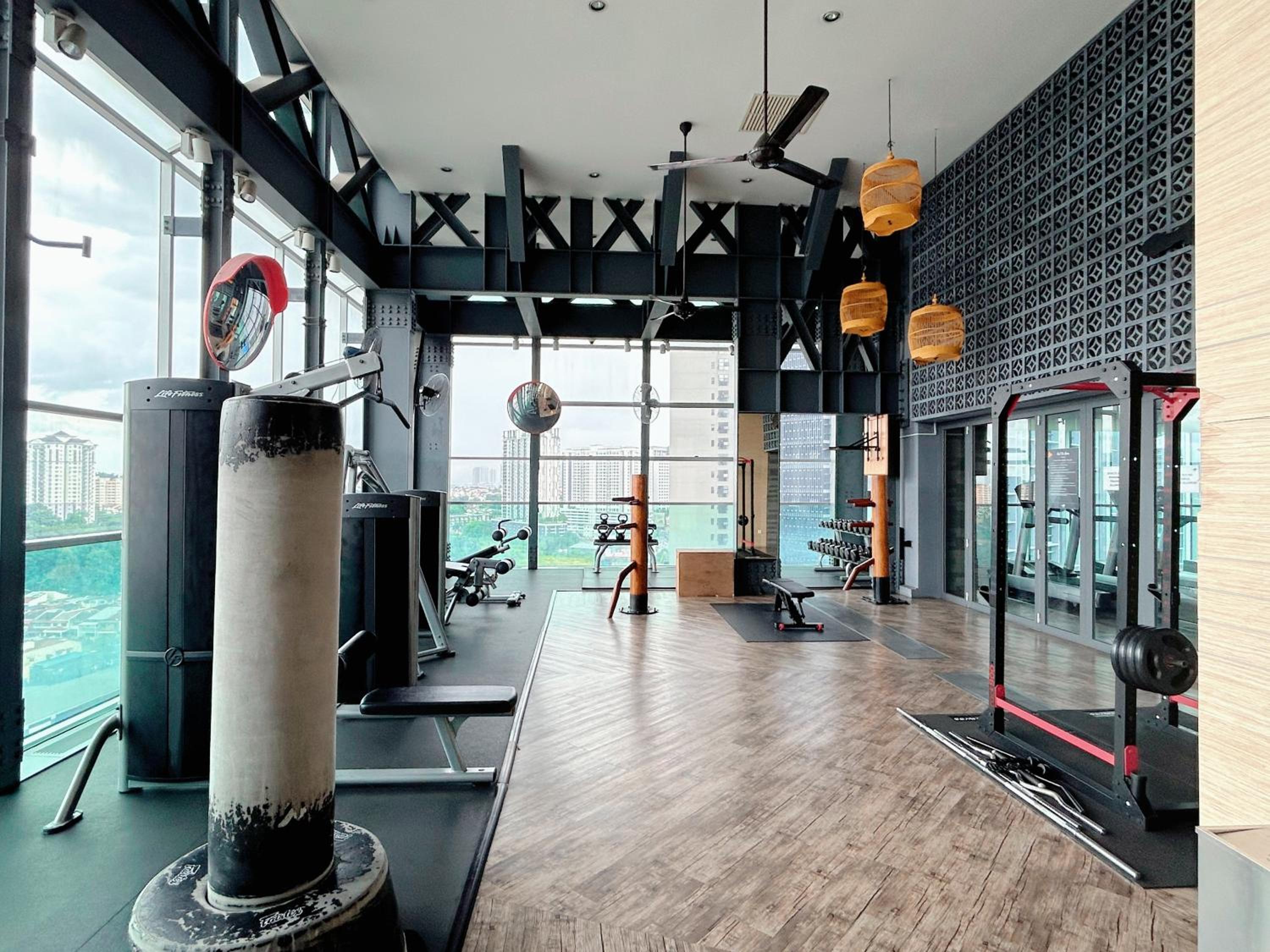 4PX Verve Suites KL South, Near MidValley & Pearl Point