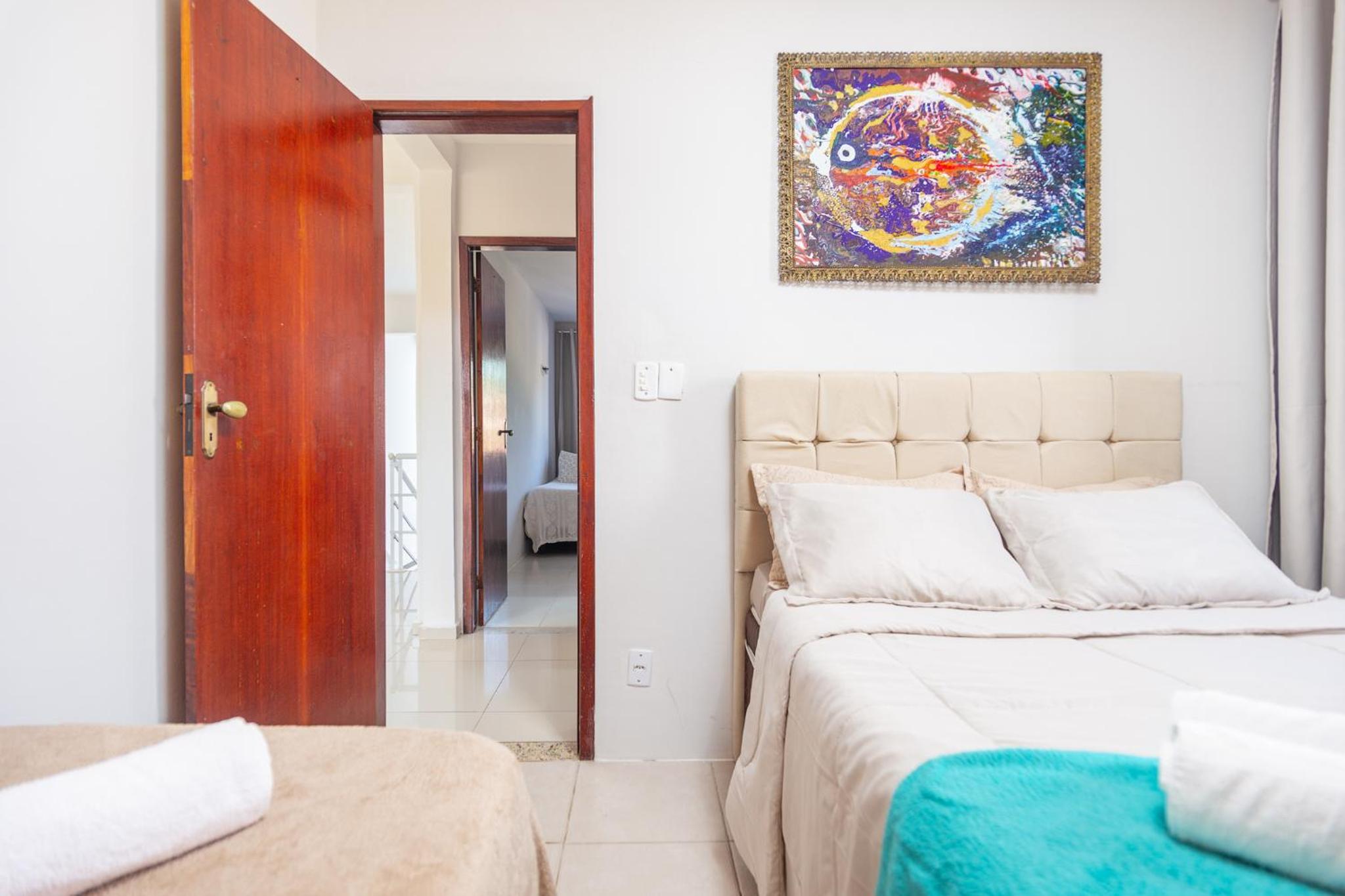 Casa de Praia com Piscina Aquecida e 4 Suítes e garagem 3 carros, 800 mtrs da praia internet 700 mbps, condomínio privado com pista de skate , quadra de fu