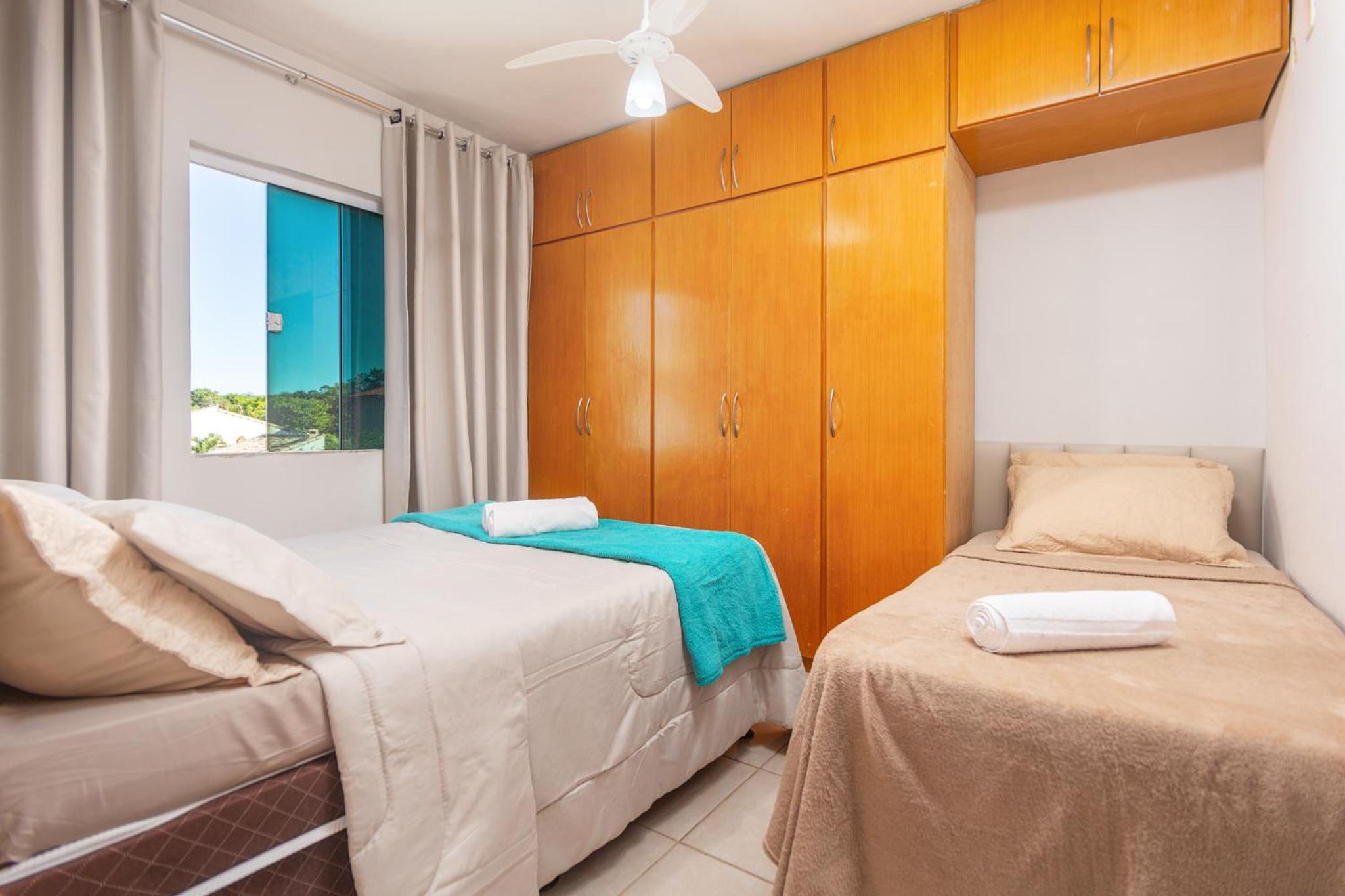 Casa de Praia com Piscina Aquecida e 4 Suítes e garagem 3 carros, 800 mtrs da praia internet 700 mbps, condomínio privado com pista de skate , quadra de fu
