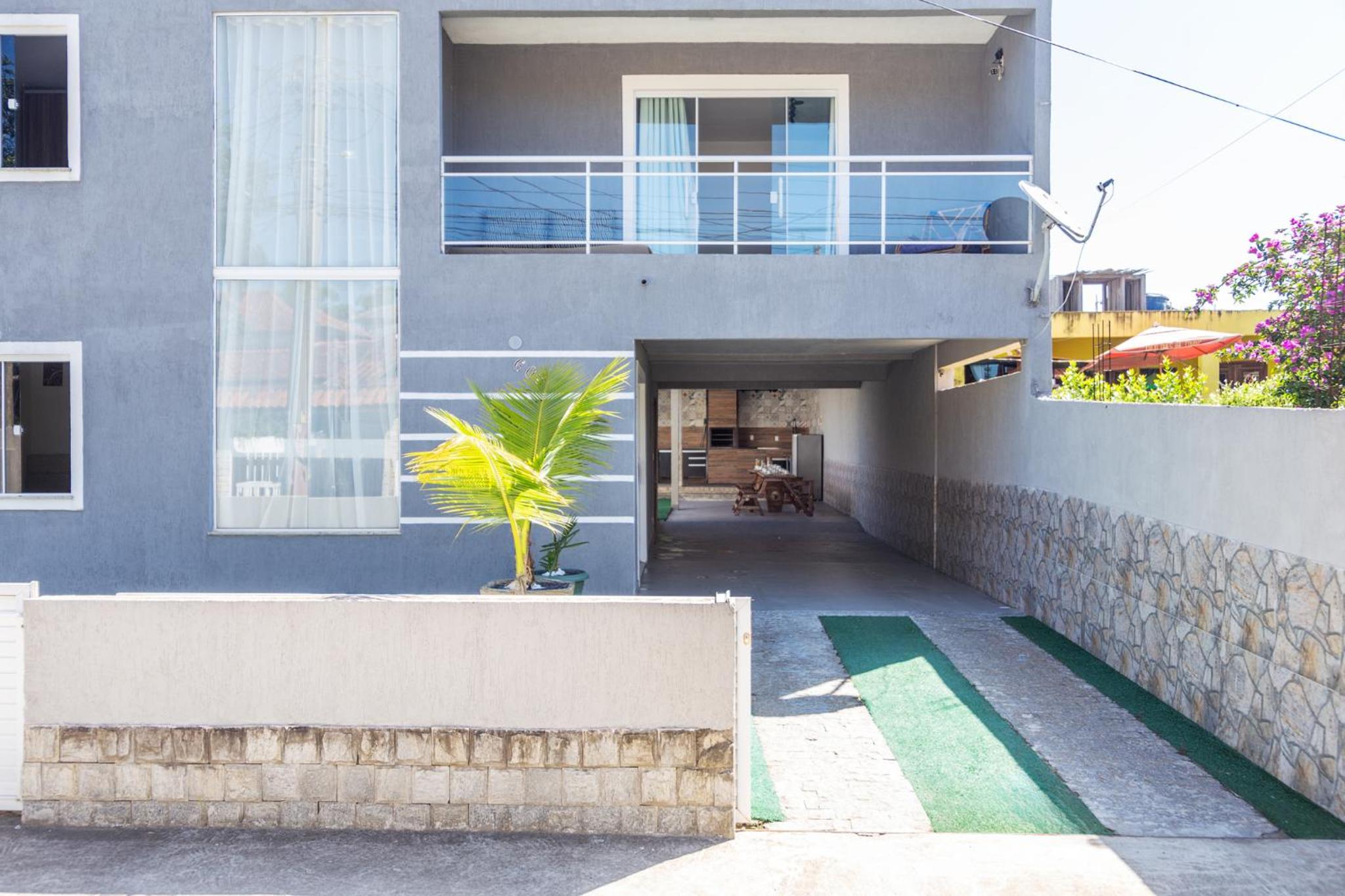 Casa de Praia com Piscina Aquecida e 4 Suítes e garagem 3 carros, 800 mtrs da praia internet 700 mbps, condomínio privado com pista de skate , quadra de fu