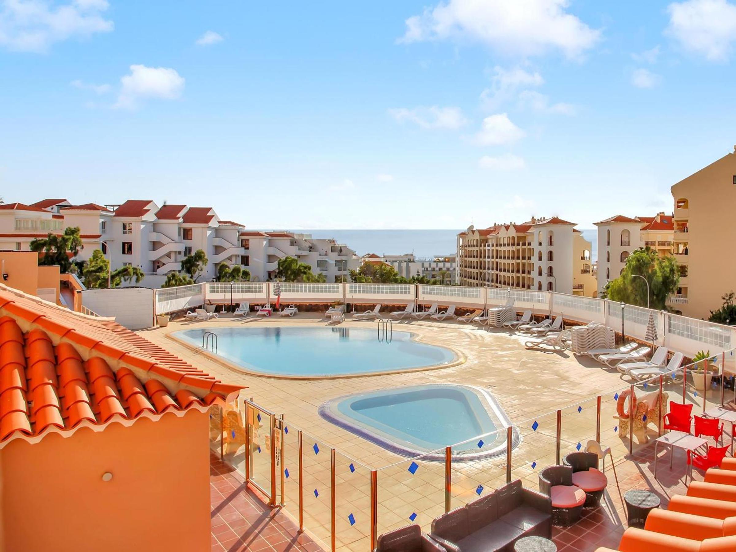 Ático de lujo con gran terraza, piscina climatizada y parking en Los Cristianos - ES-347-4 view 3