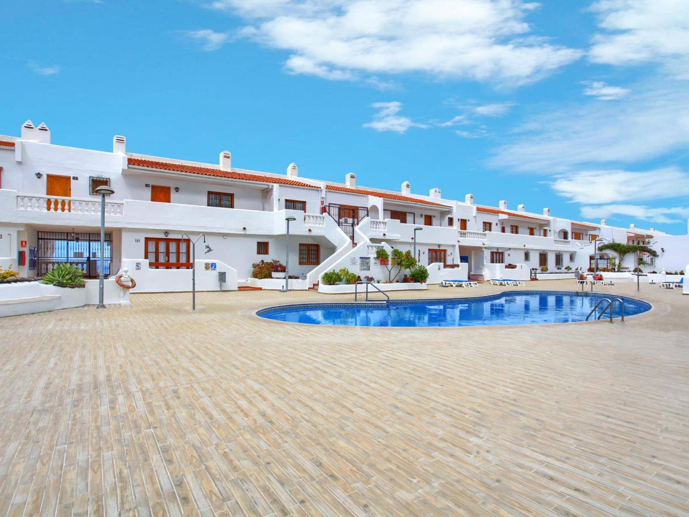 Amplio Estudio Los Cristianos, piscina climatizada, Wi-Fi, aire acondicionado - ES-347-25 view 5