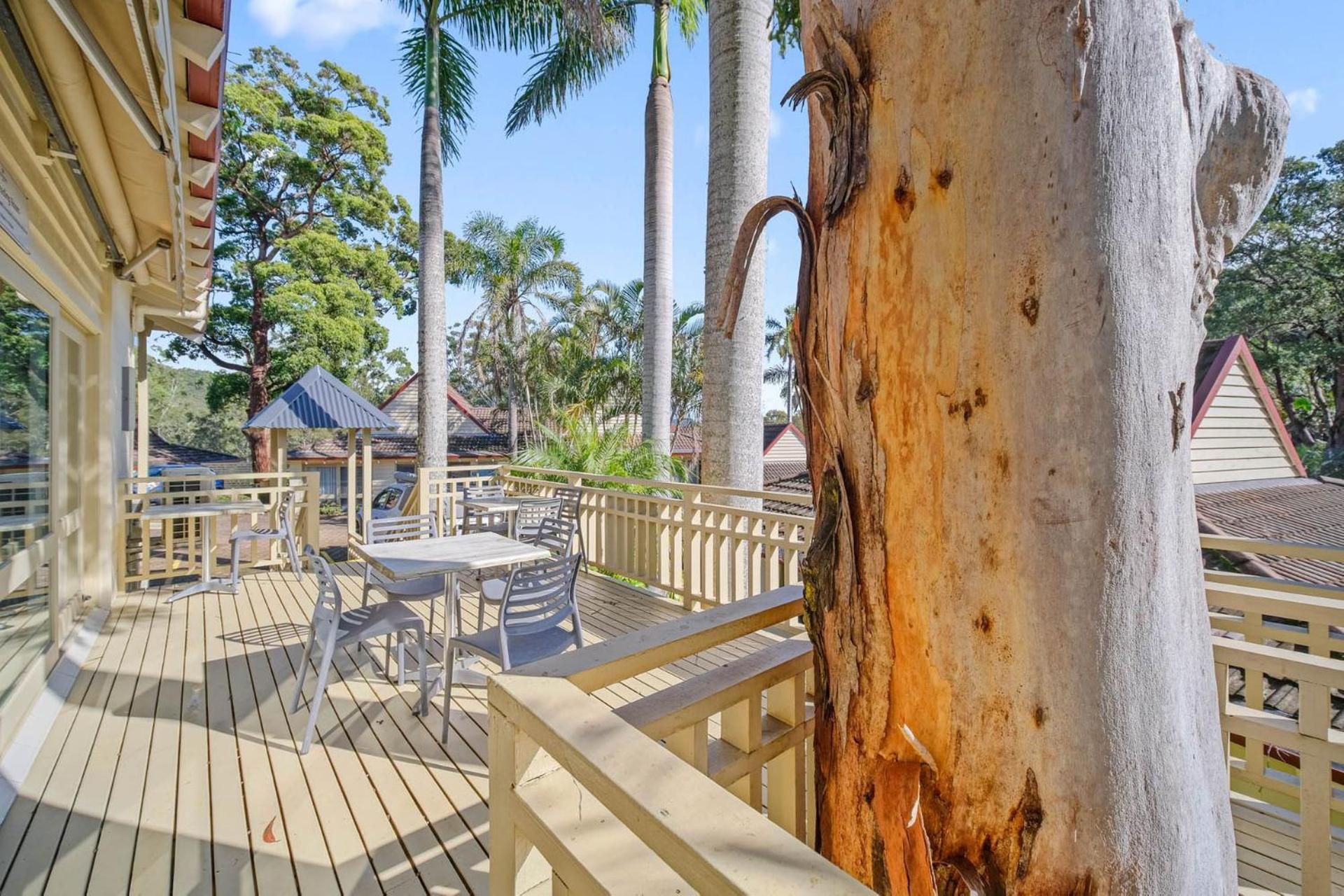 Shores Beach & Lakeside Villas