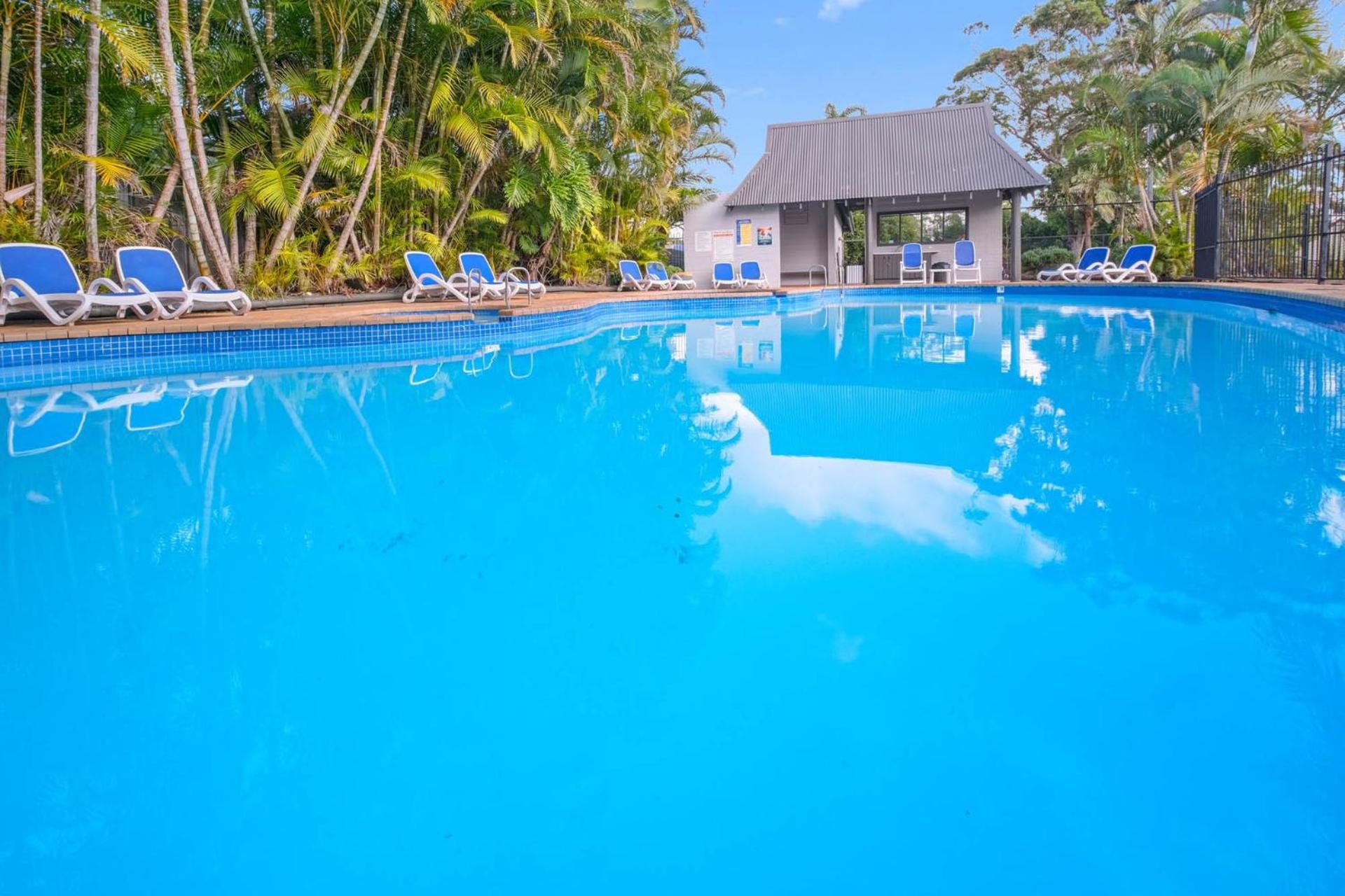 Shores Beach & Lakeside Villas