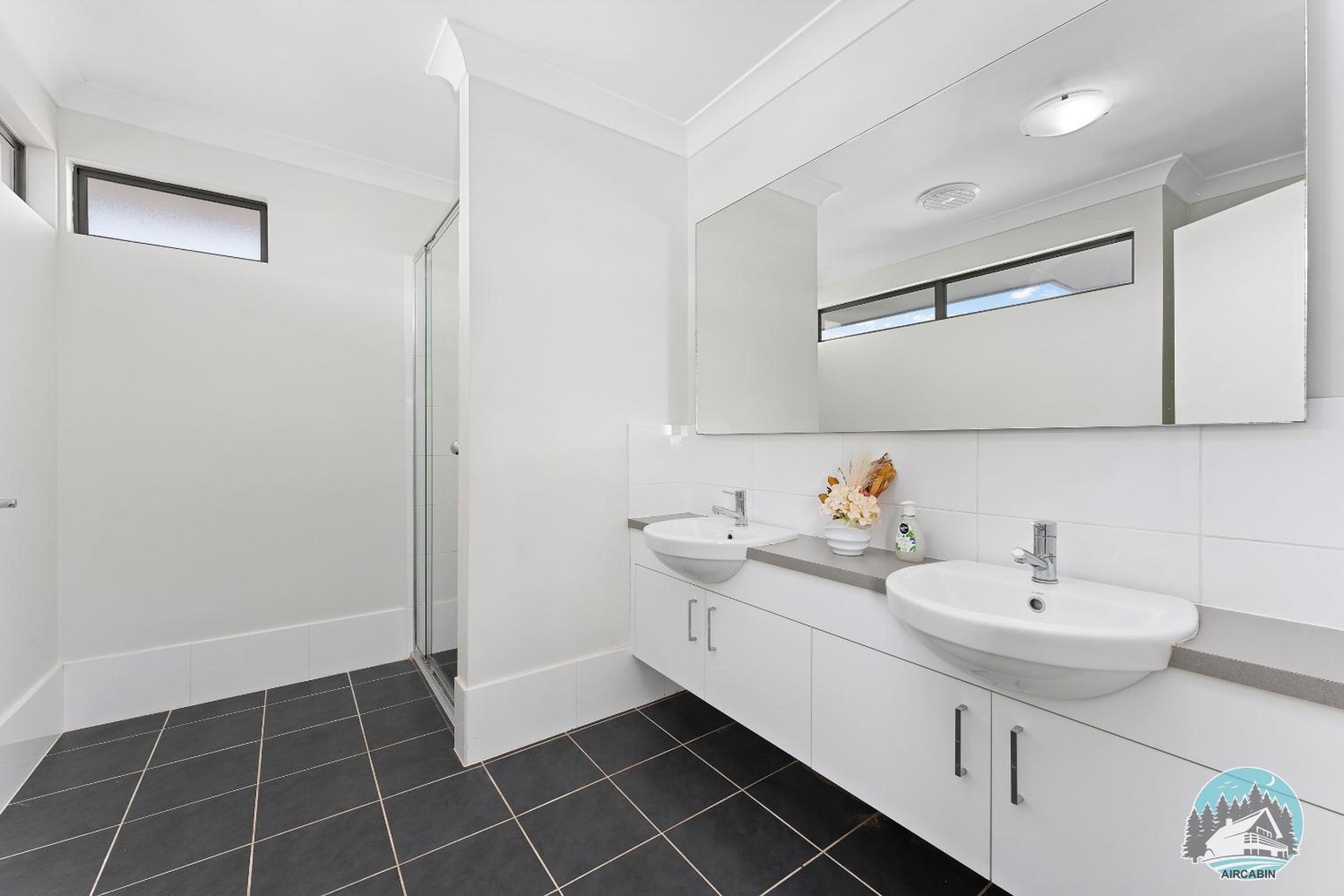 Aircabin - Tallawong - Elegant Home - 4 Beds House