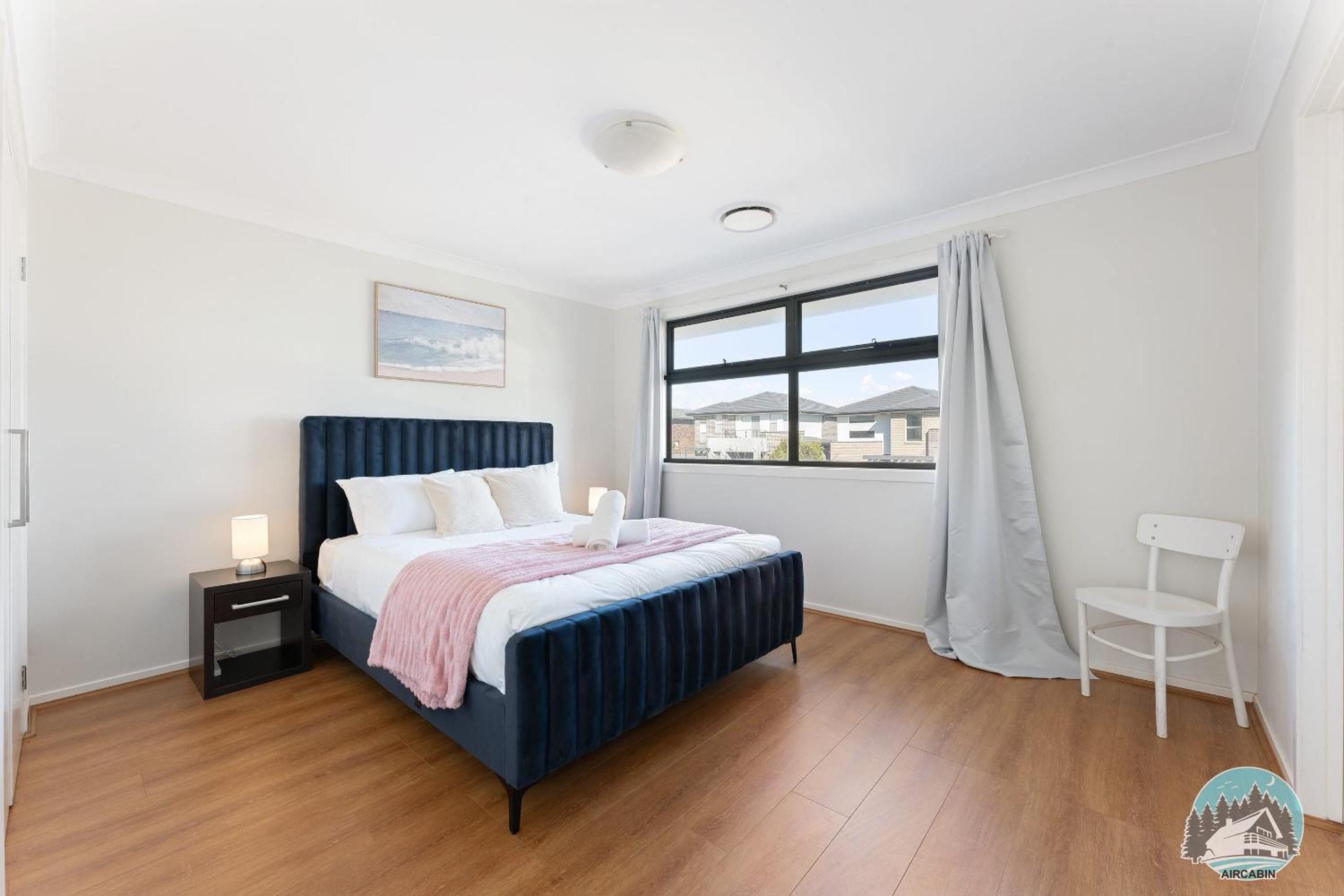 Aircabin - Tallawong - Elegant Home - 4 Beds House