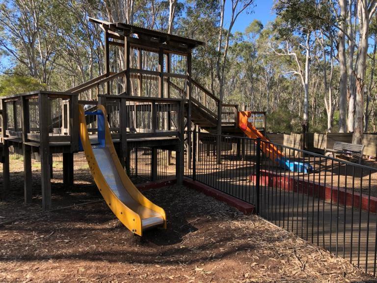 Aircabin - Tallawong - Elegant Home - 4 Beds House