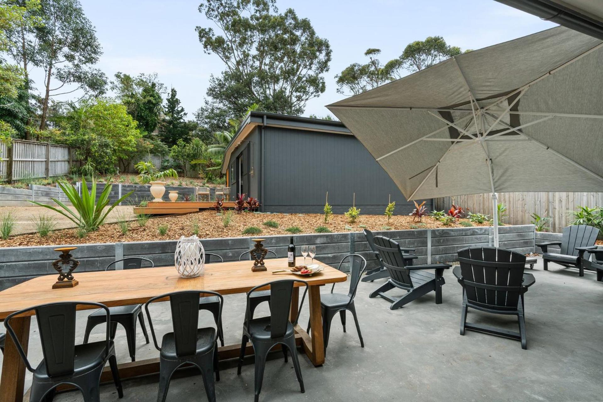 Ankers at Mollymook - spacious beach retreat
