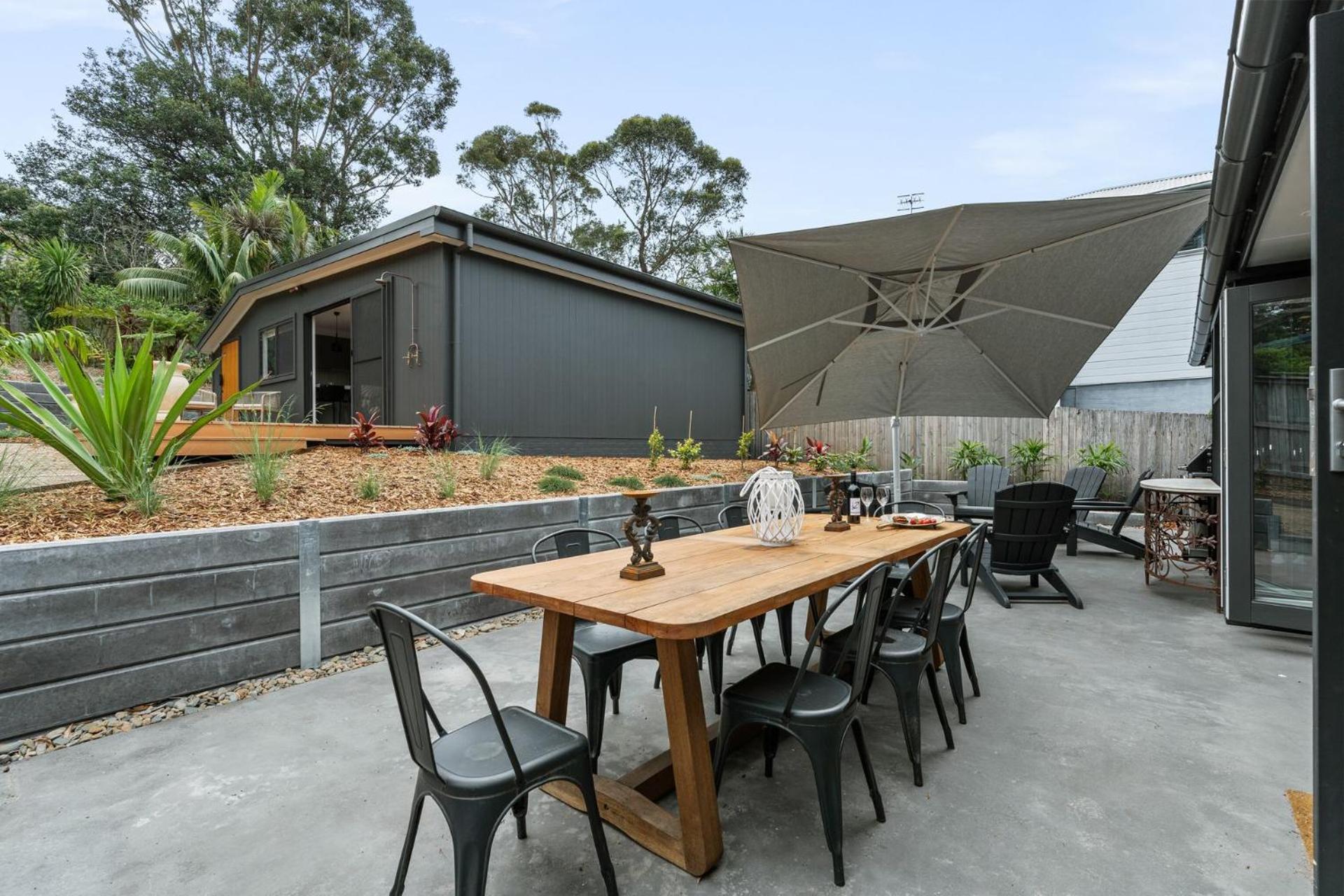 Ankers at Mollymook - spacious beach retreat