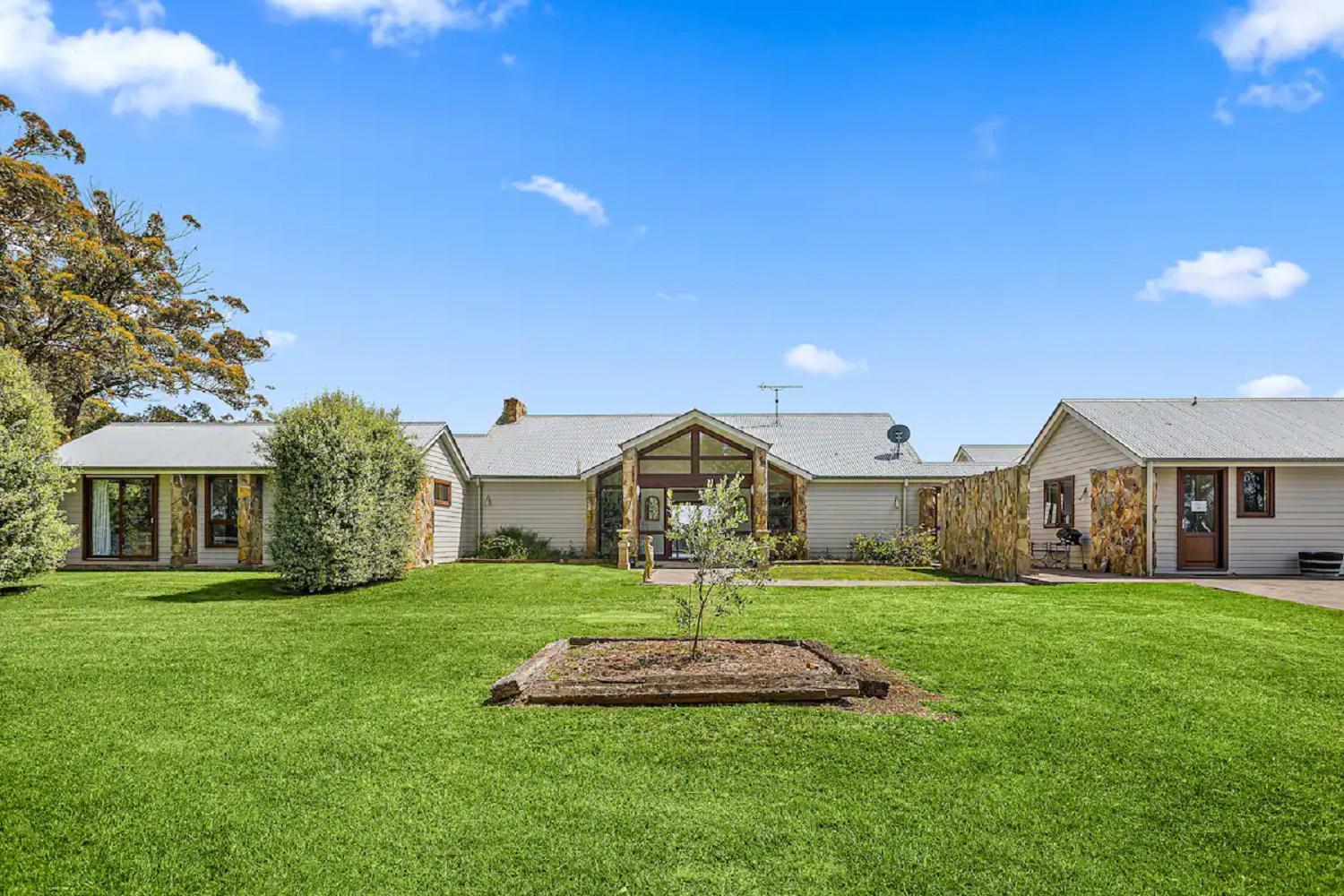 Exeter House Estate Vineyard Residence