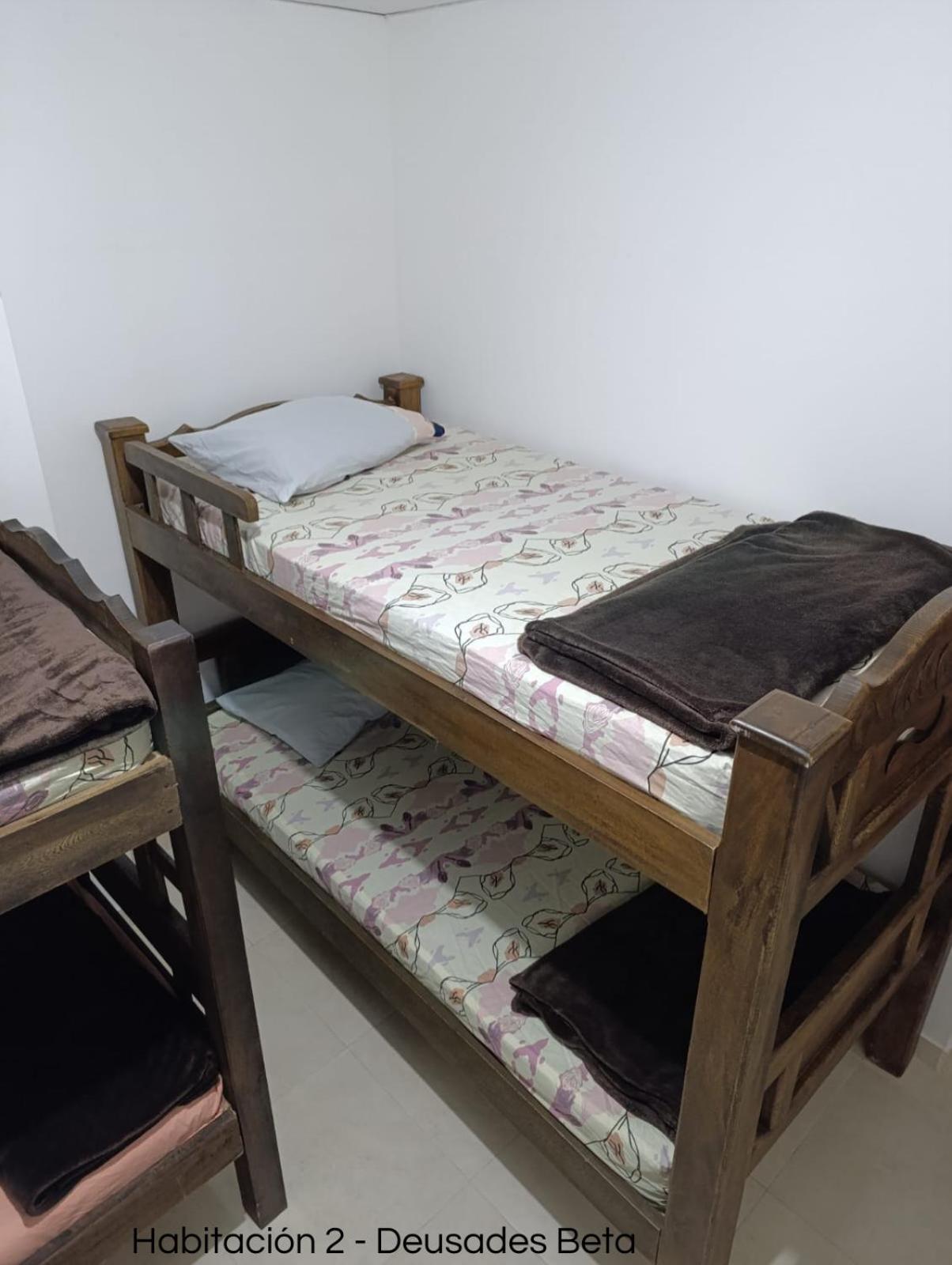 Deusades Apartamentos