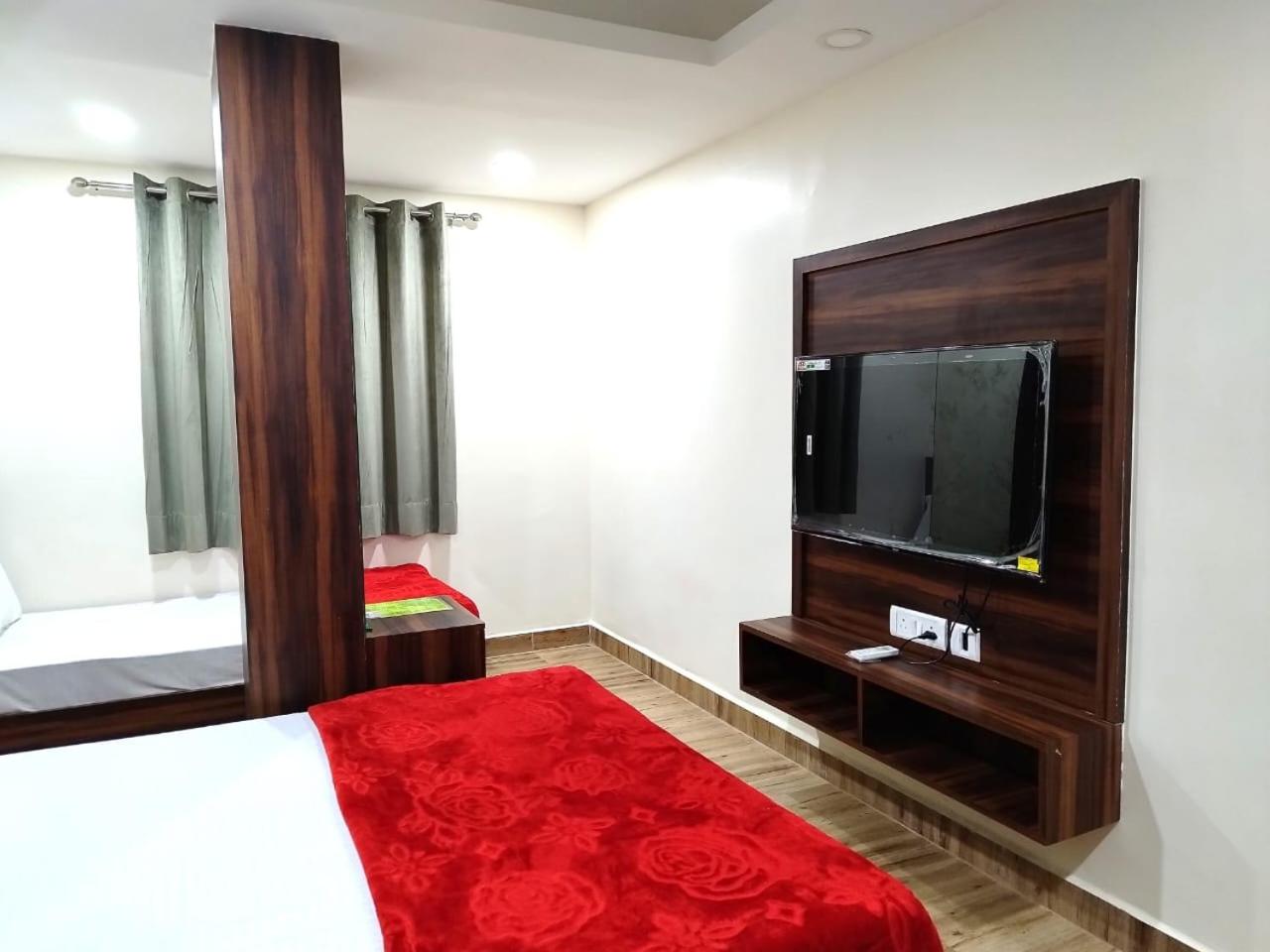 Photo 6