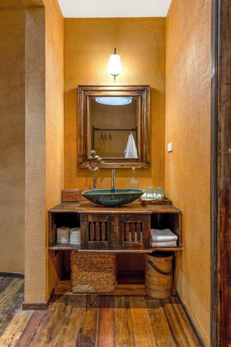 Art Boutique Duplex 2BR Apart Bathtub Wifi Netflix