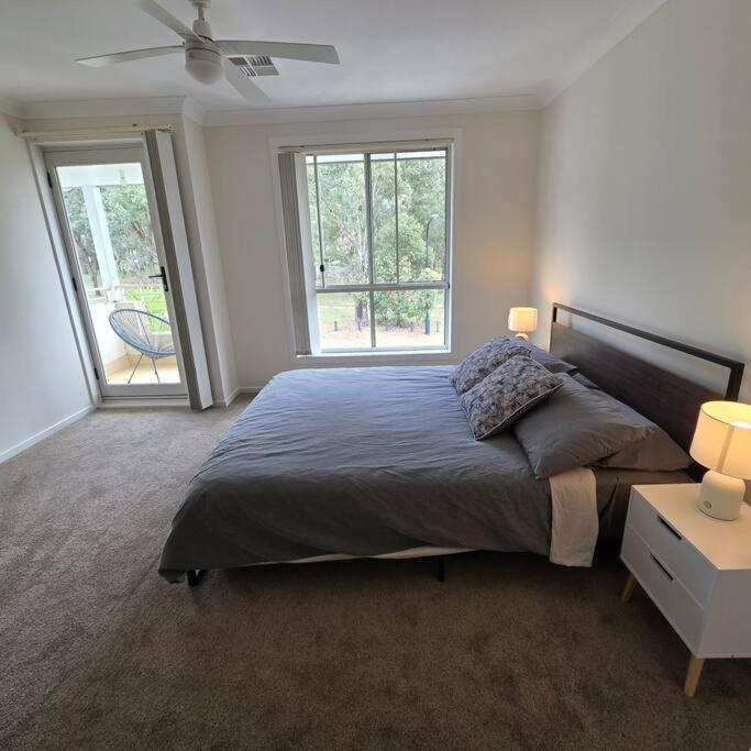 Cosy 5 x bedroom Kellyvil Ridge