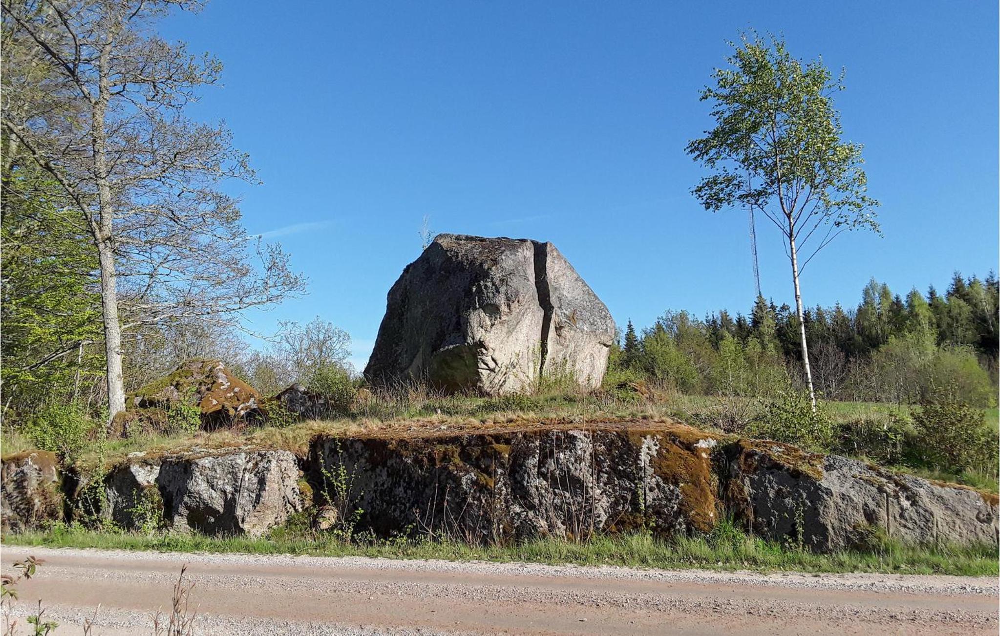 Photo 29
