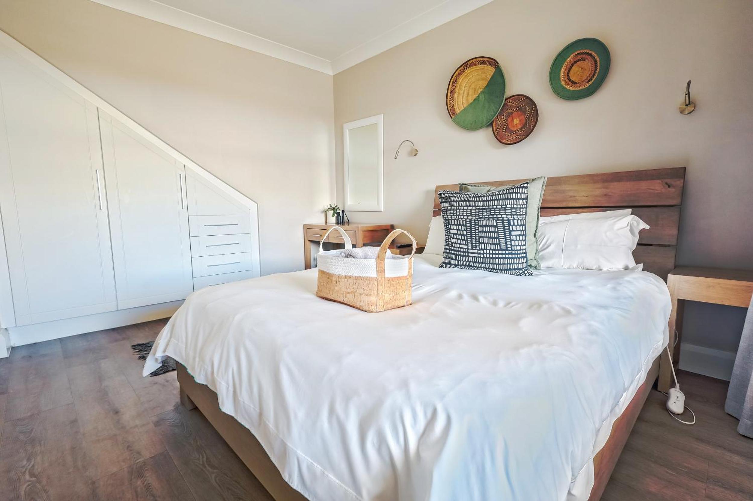 Modern self-catering apartment in a secure estate view 3