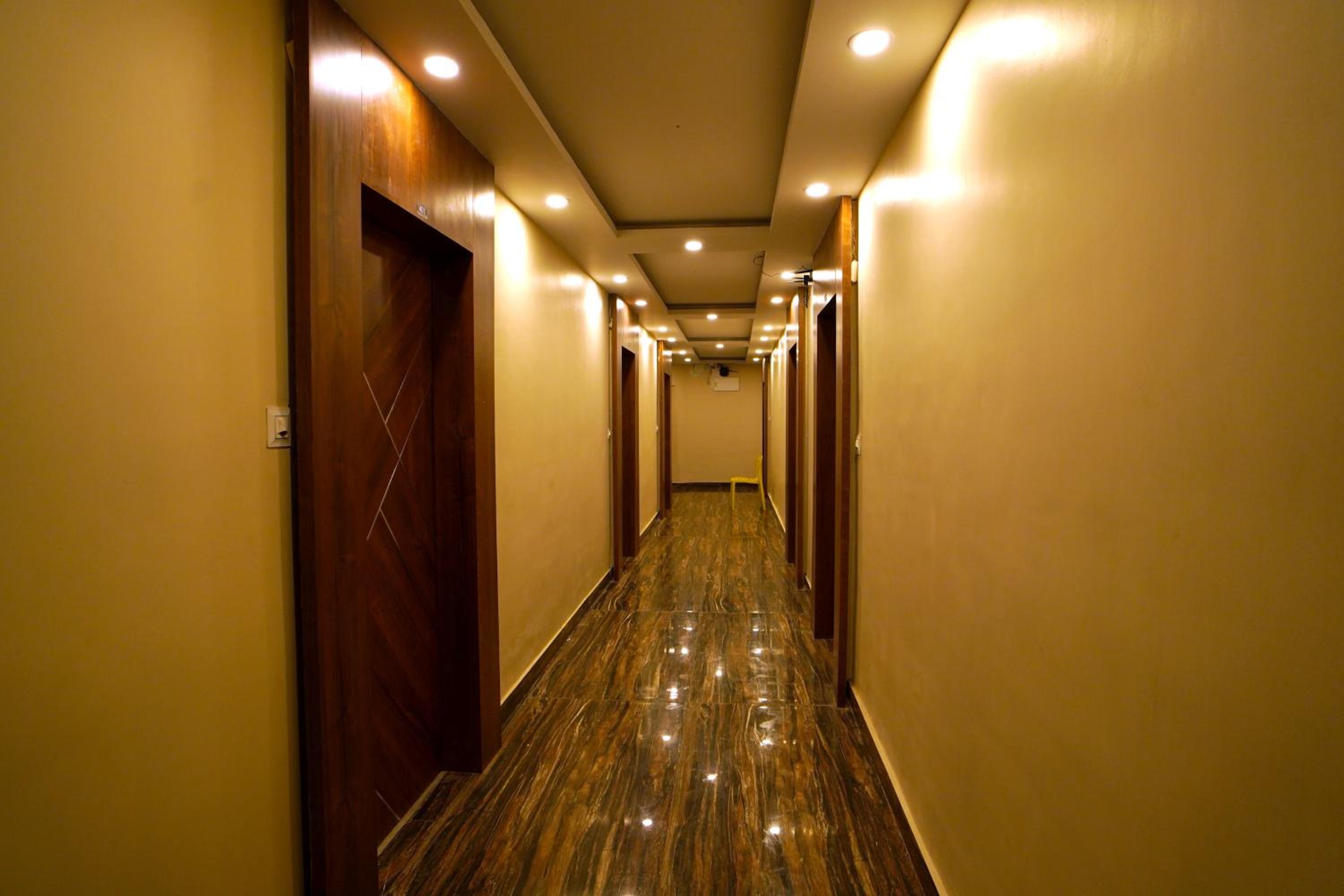 Photo 16