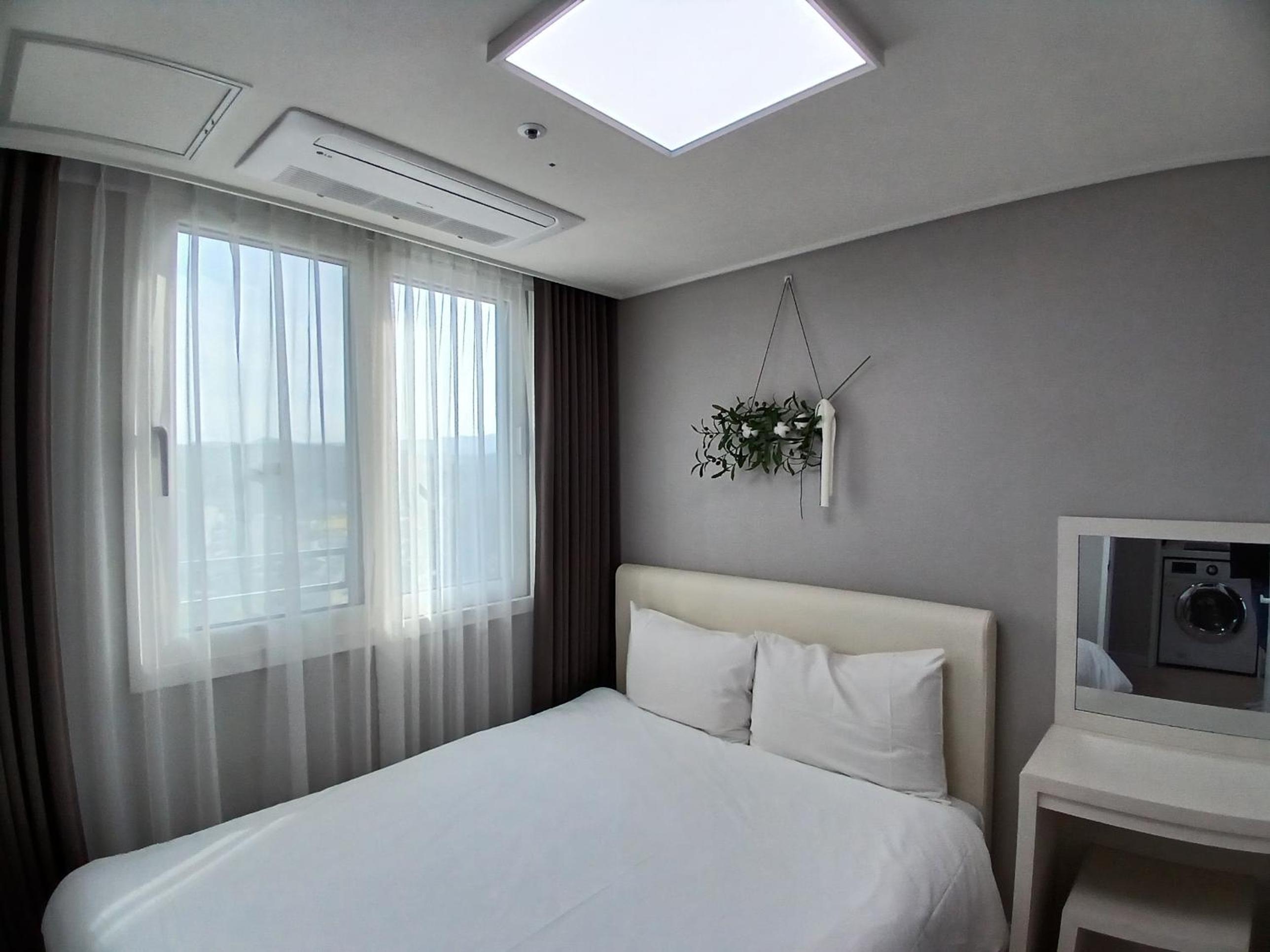 Photo 66