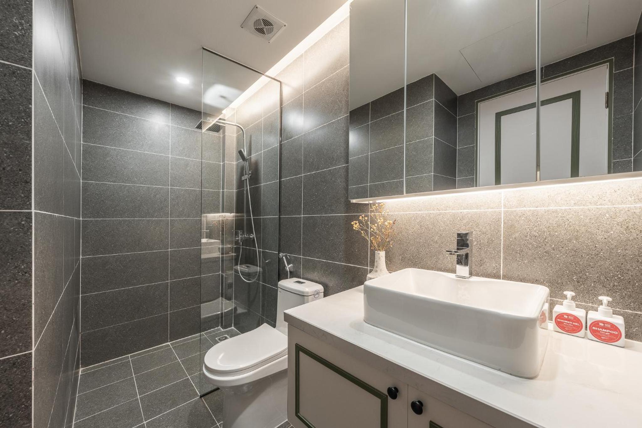 Location/BIG GROUP/Private Villa with Pool and Kitchen
