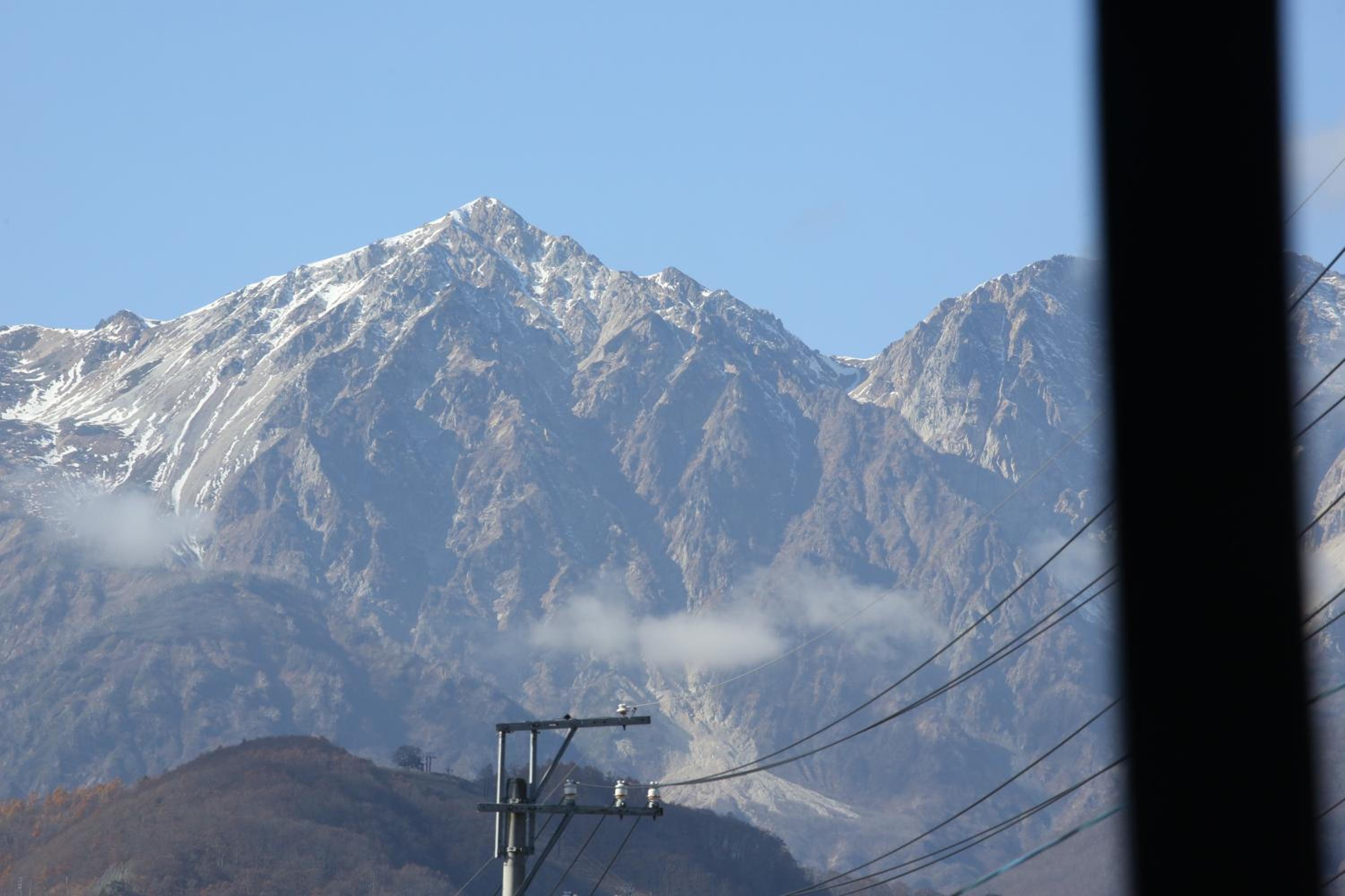 A-frame HAKUBA view 3