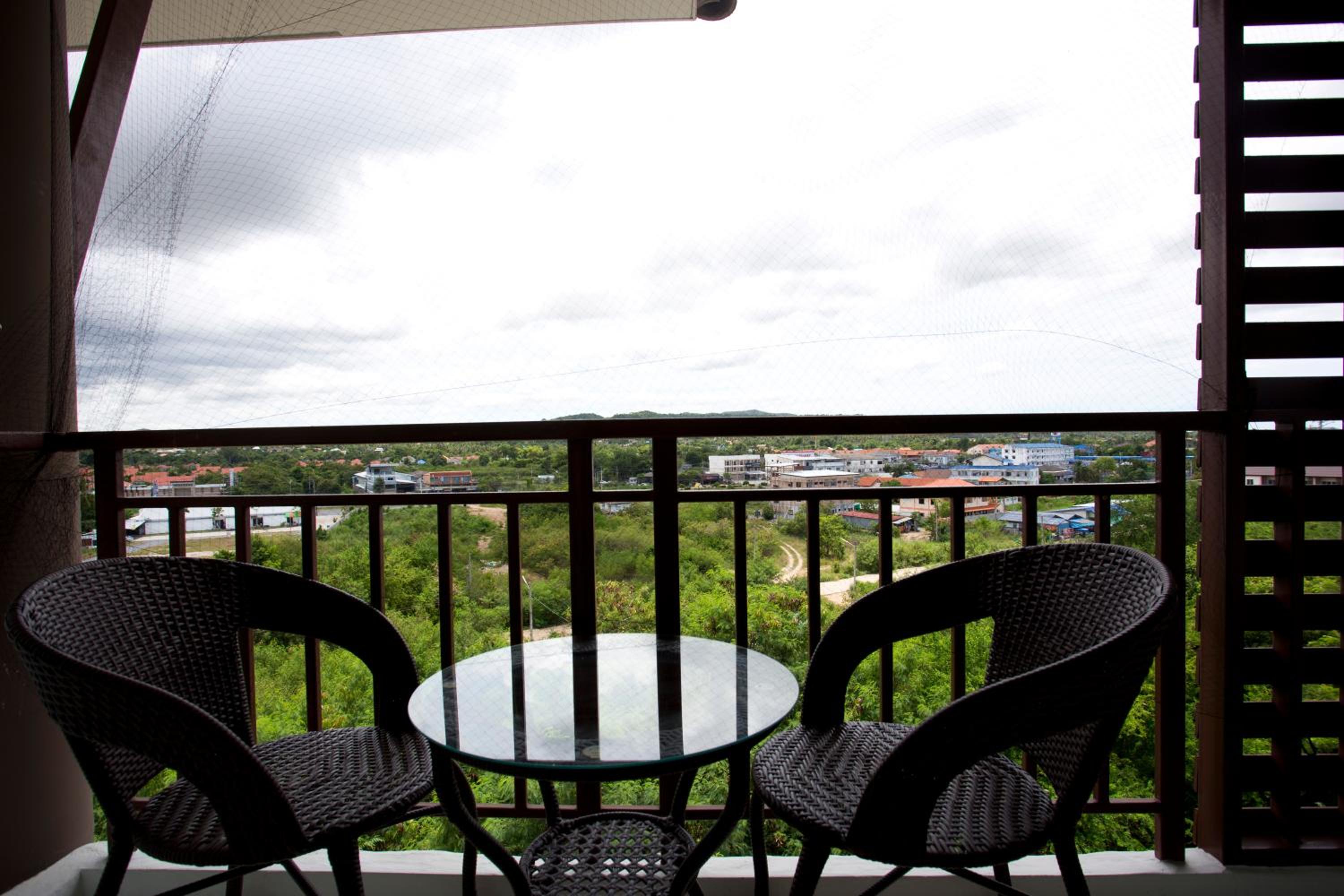 balance & terrace