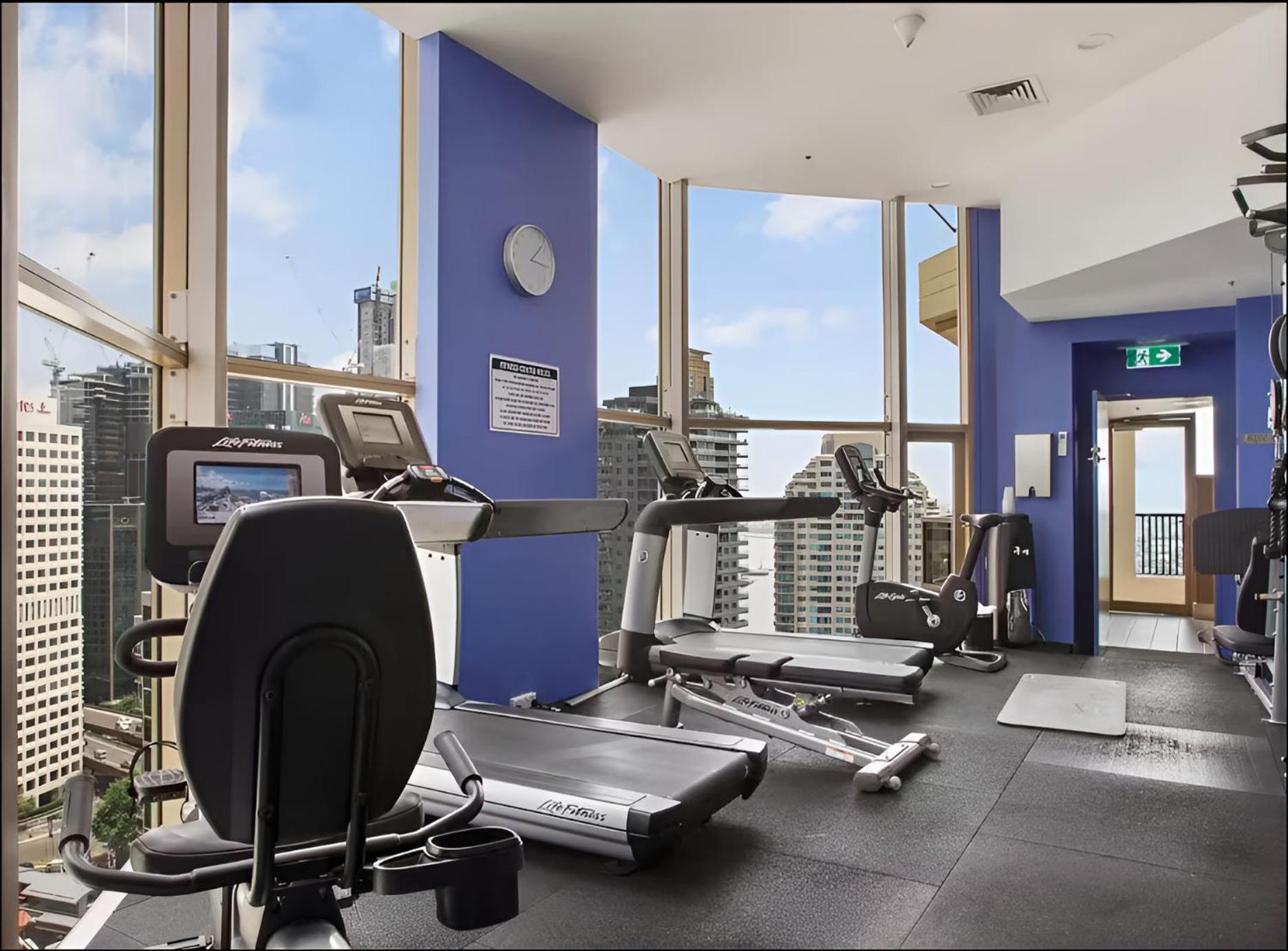 Sydney Vacations - Central Sydney Apartment with Pool, Sauna  Gym! - Property Image 11