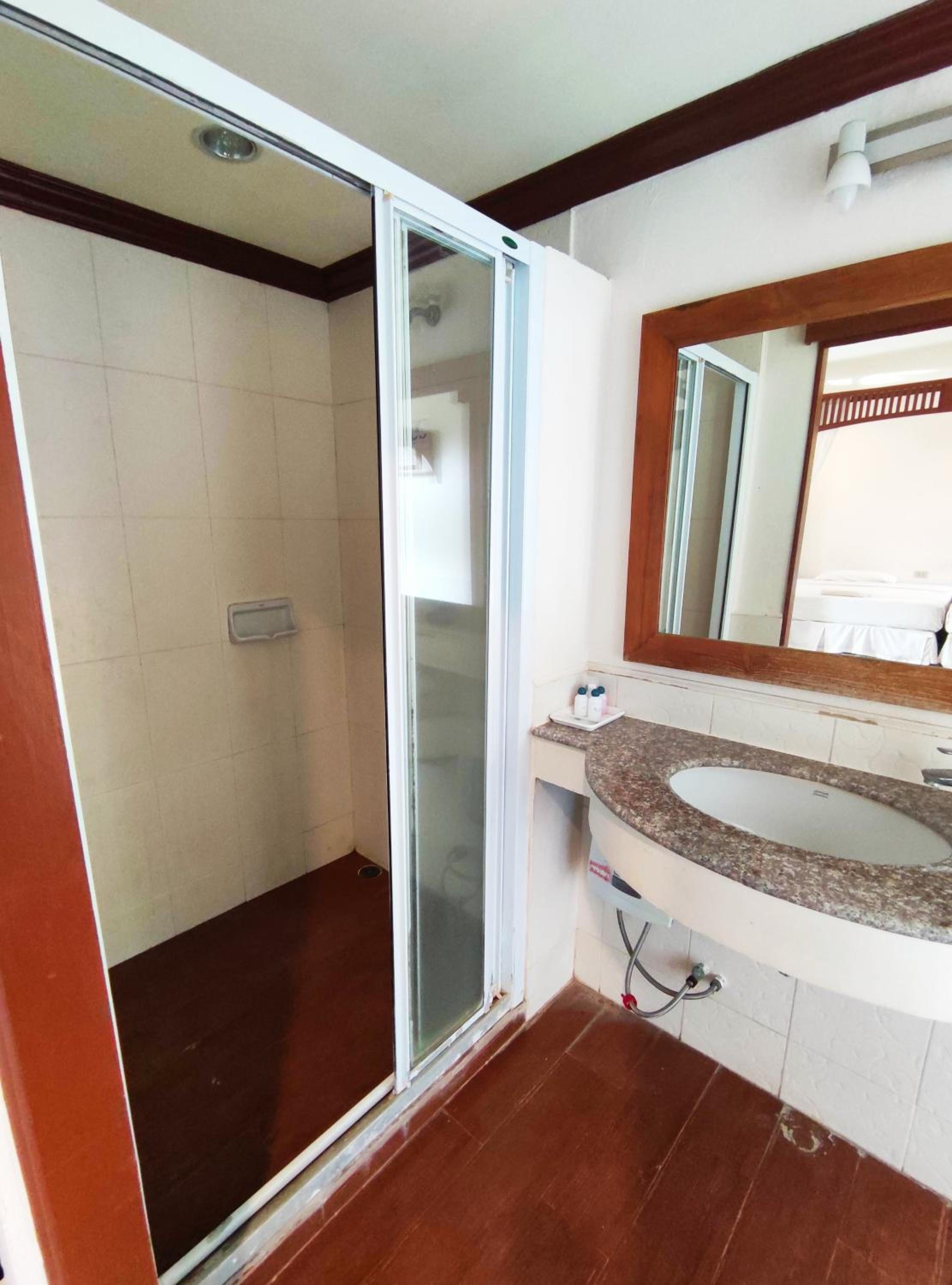 Thara Cholapruek Resort, photo 81