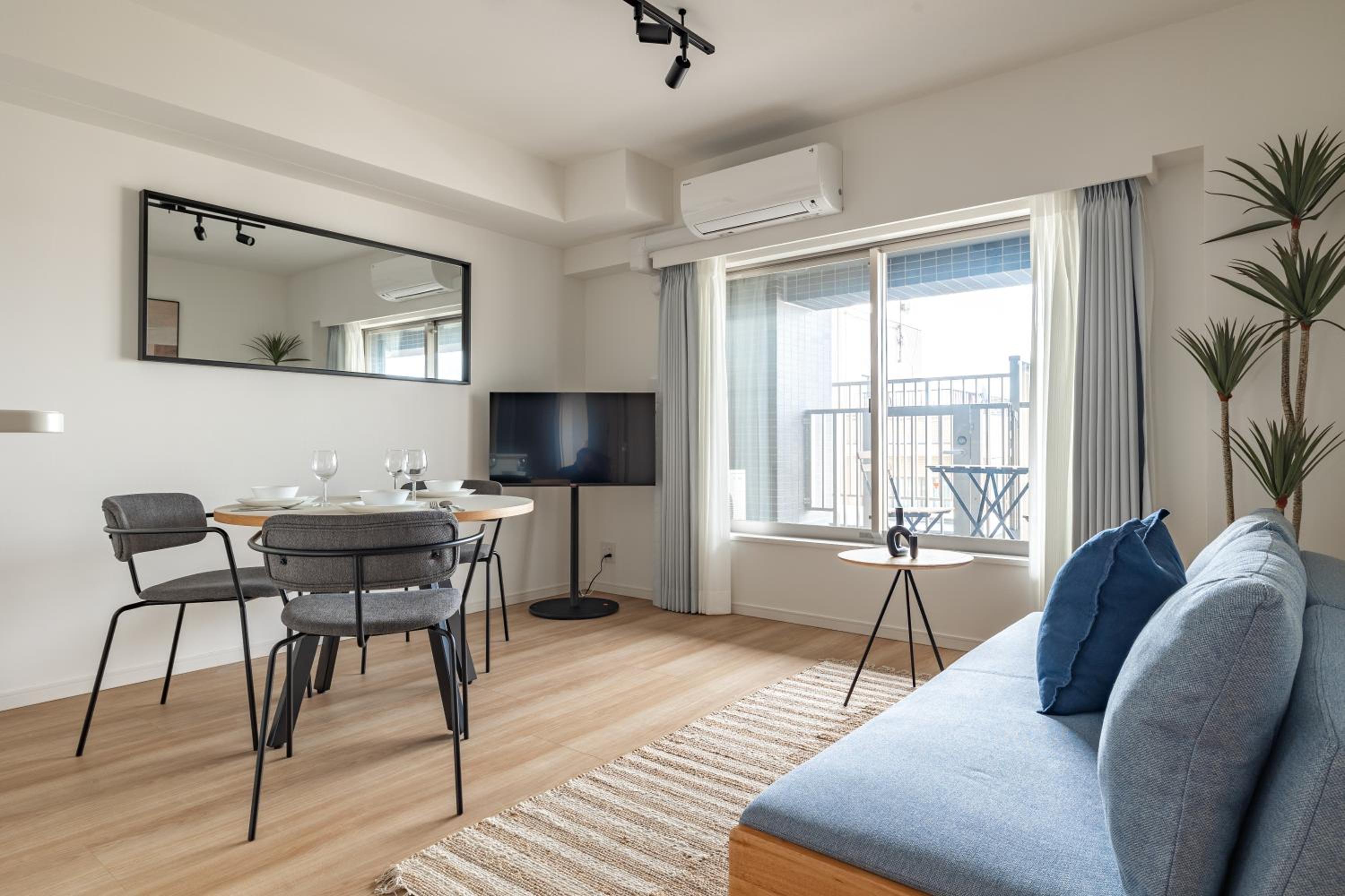 Dash Living Asakusa East